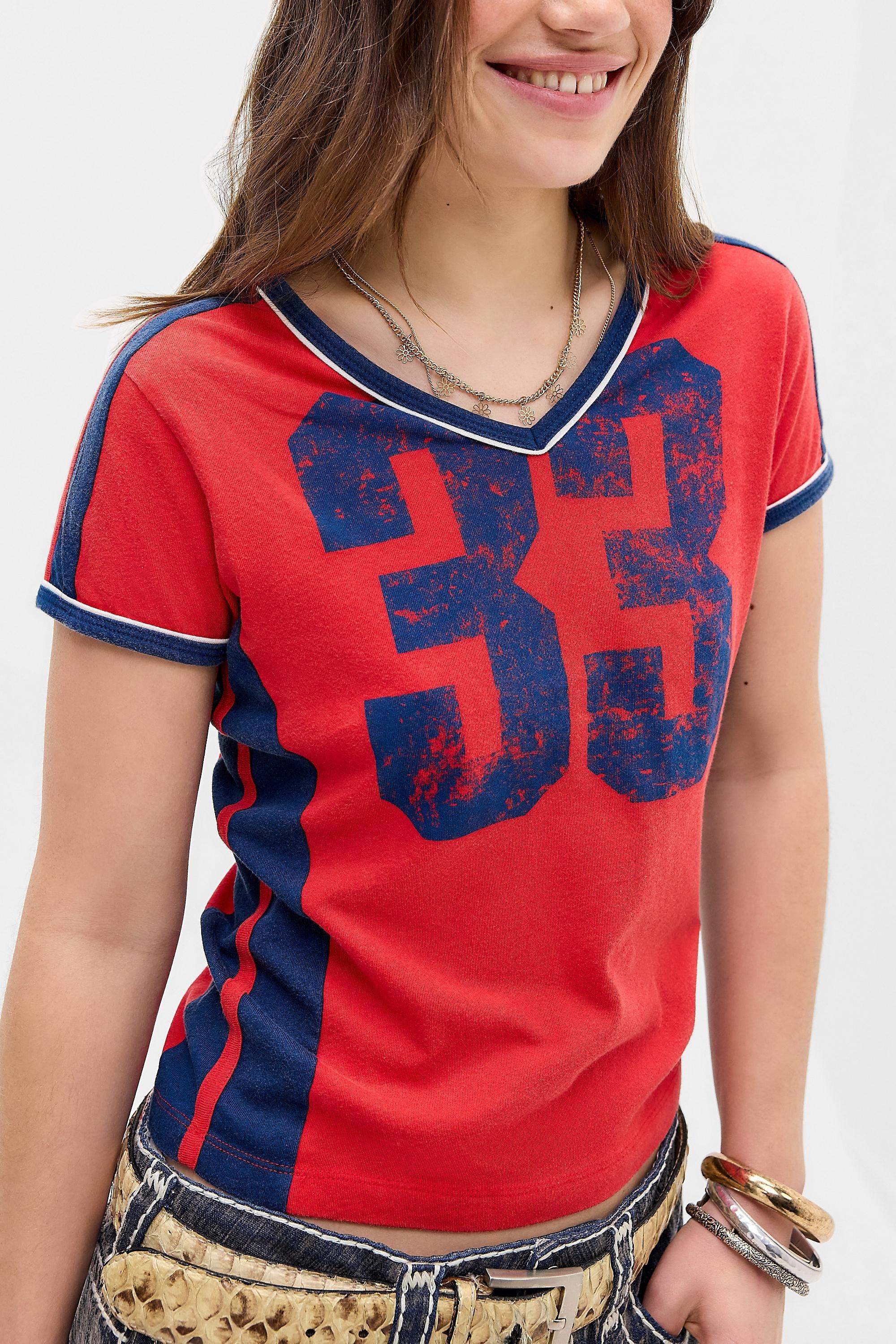 RED UO V-Neck 33 Baby T-Shirt, RED, large image number 2