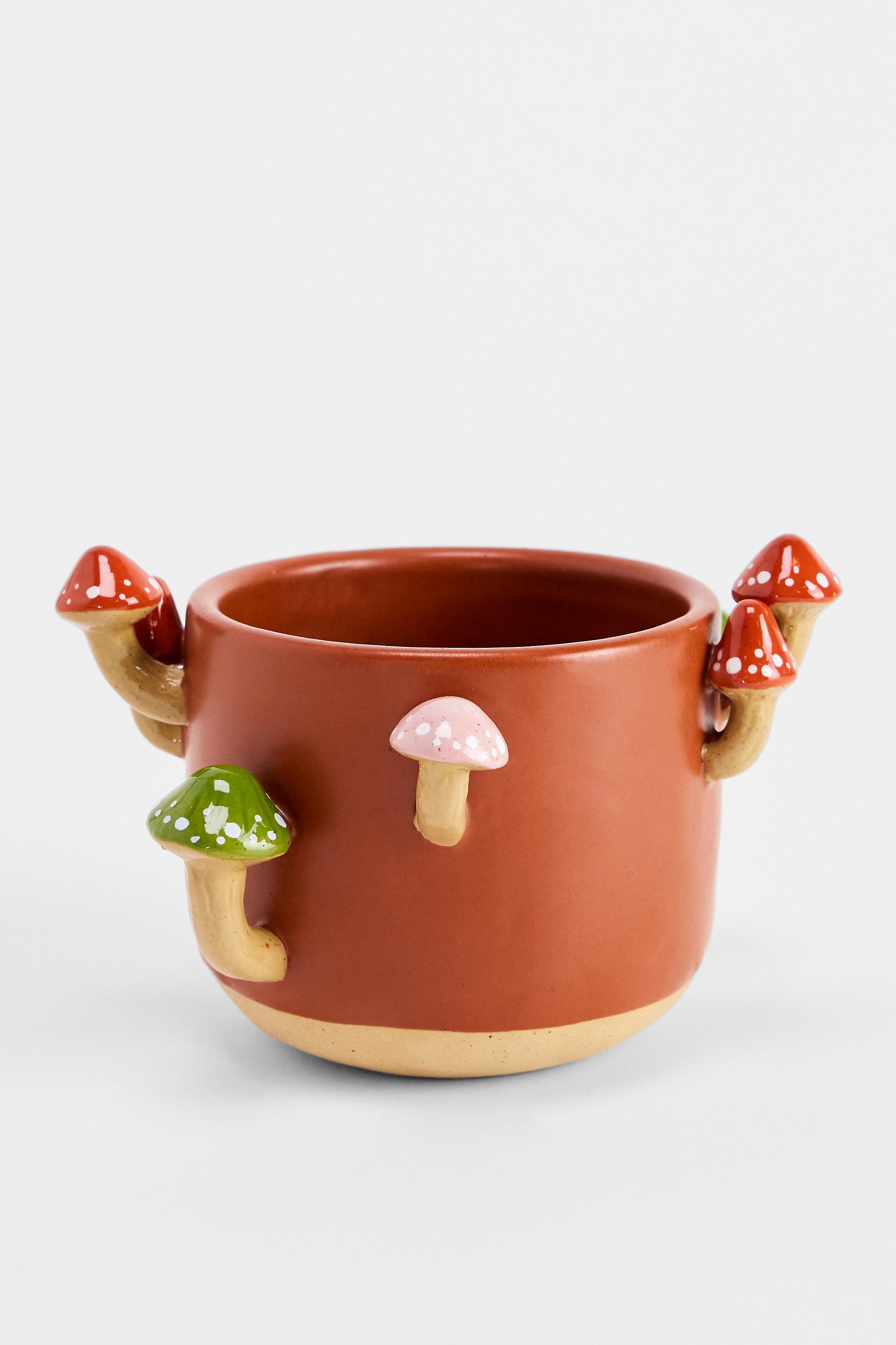 Brown Sprouting Mushroom Planter, A301_0224, large image number 4