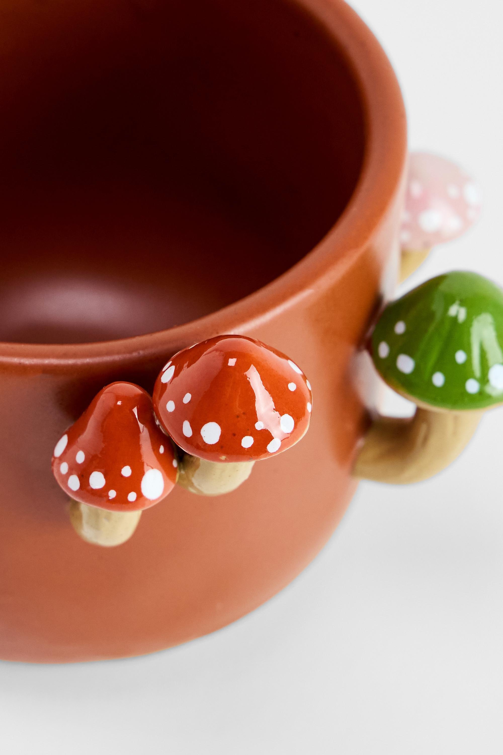 Brown Sprouting Mushroom Planter, A301_0224, large image number 5