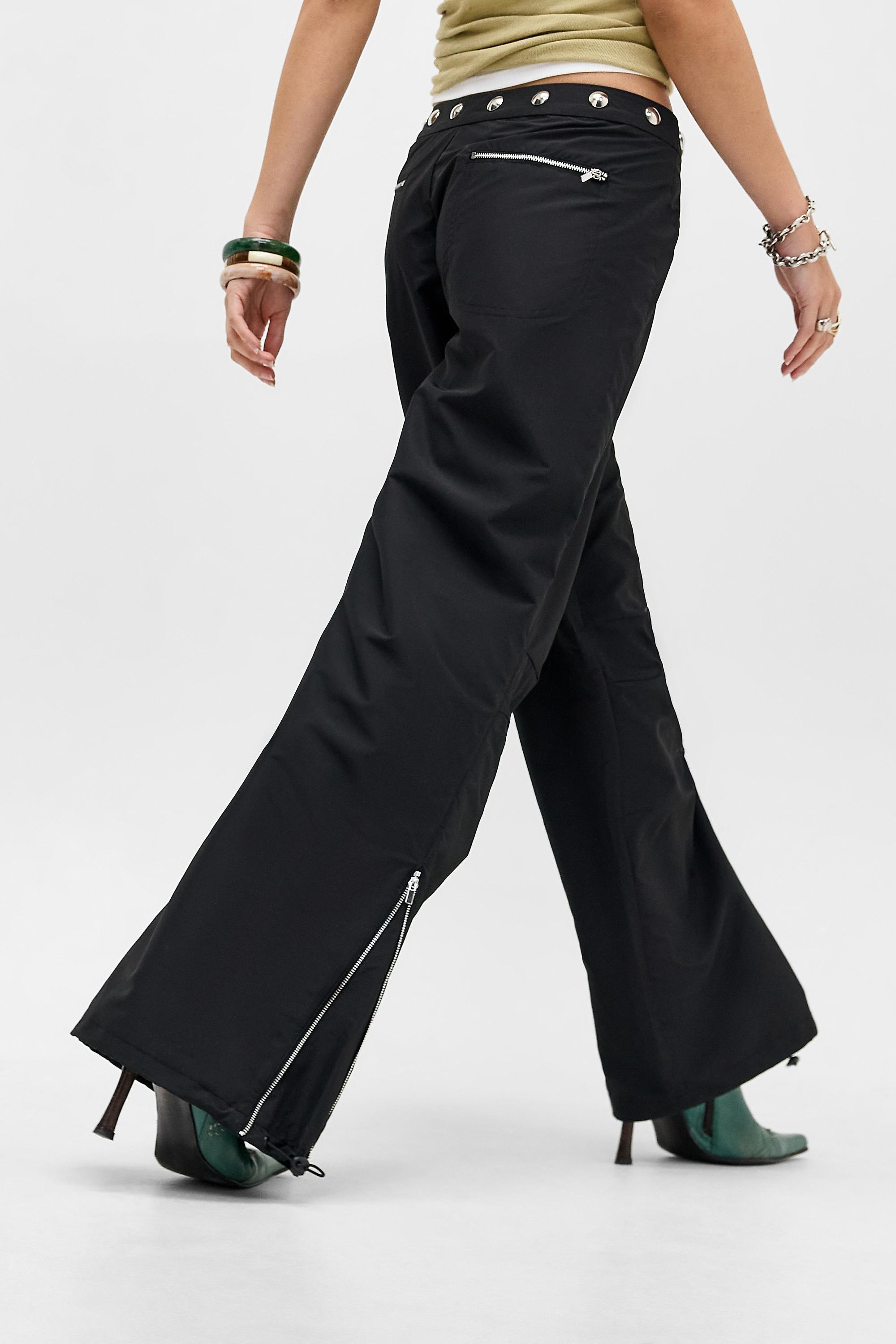 Black Minimal Cargo Trouser, BLK, large image number 4