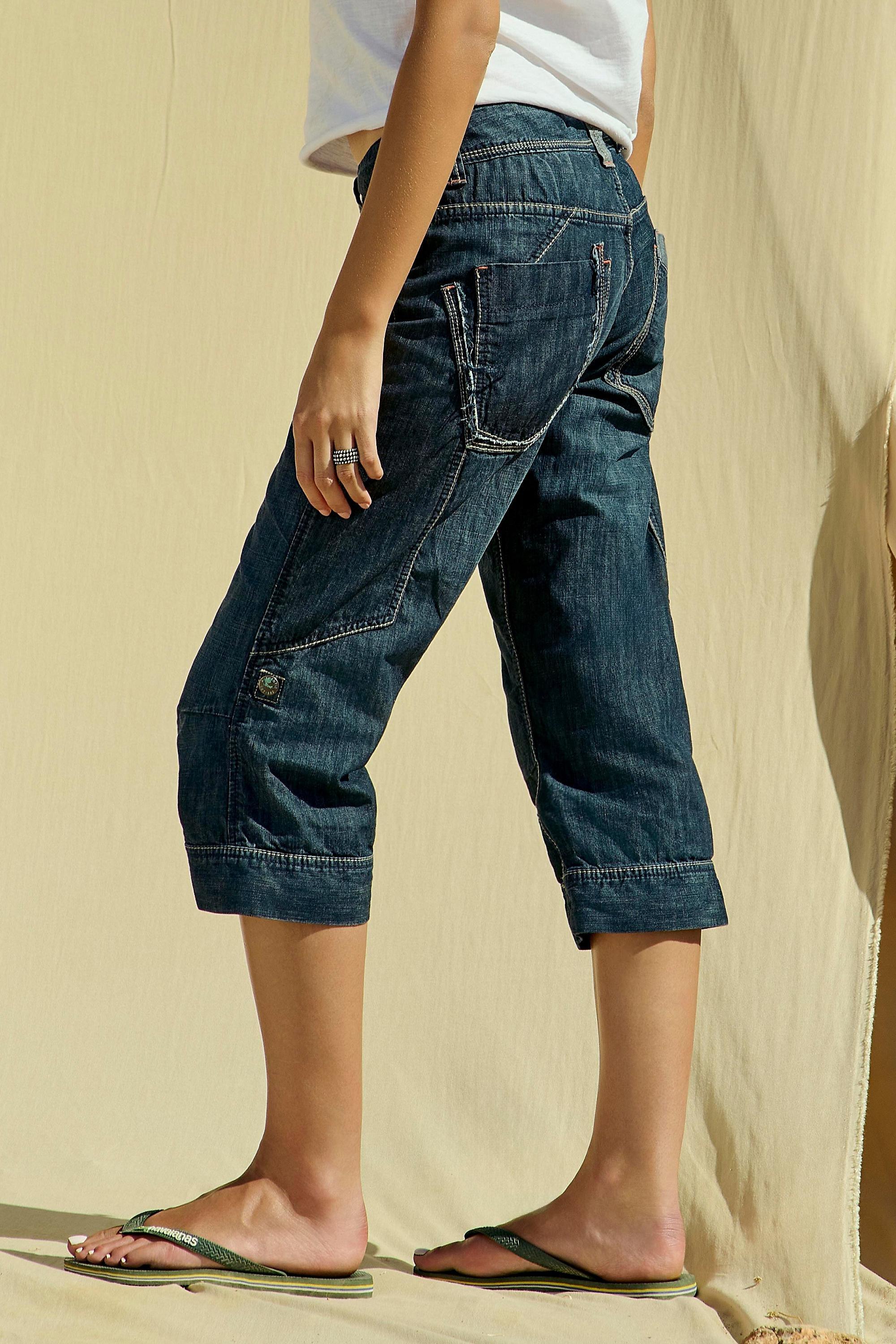 Navy Bdg Cyris Capri Jeans, VINTAGE DENIM DARK, large image number 0