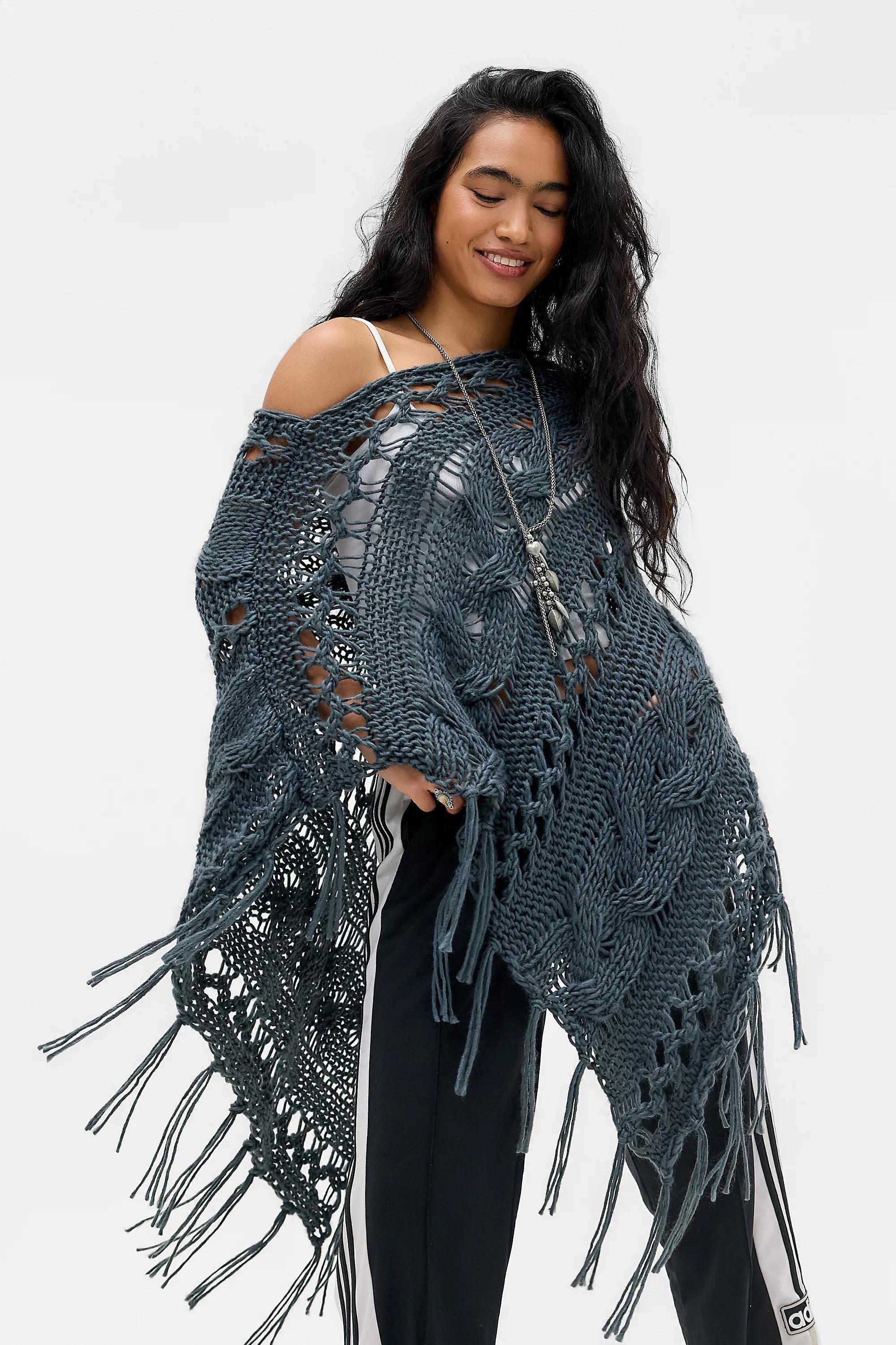 Grey Uo Cable Knit Asymmetric Poncho, D GR, medium