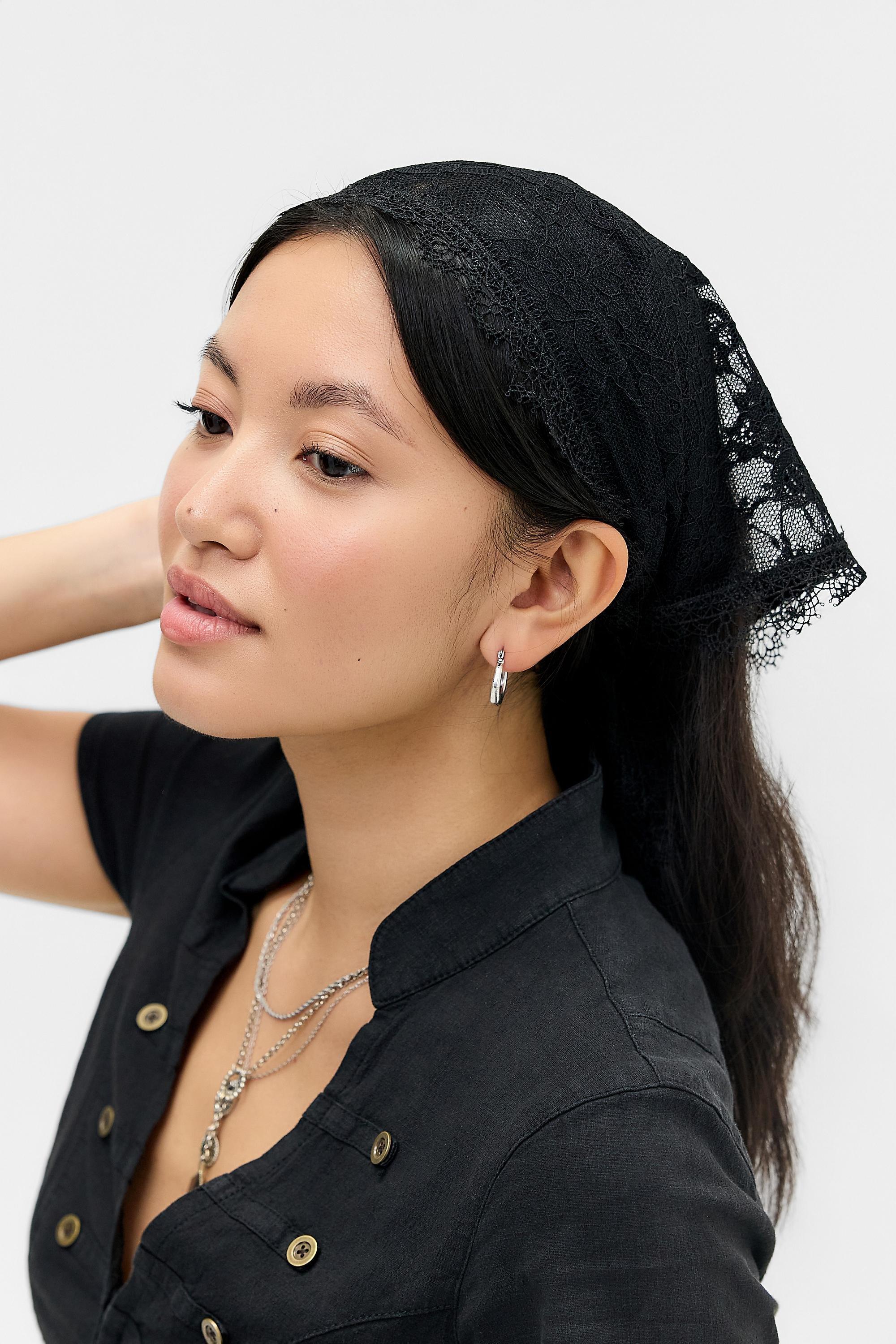 BLACK UO Lace Triangle Scarf, BLK, large image number 2