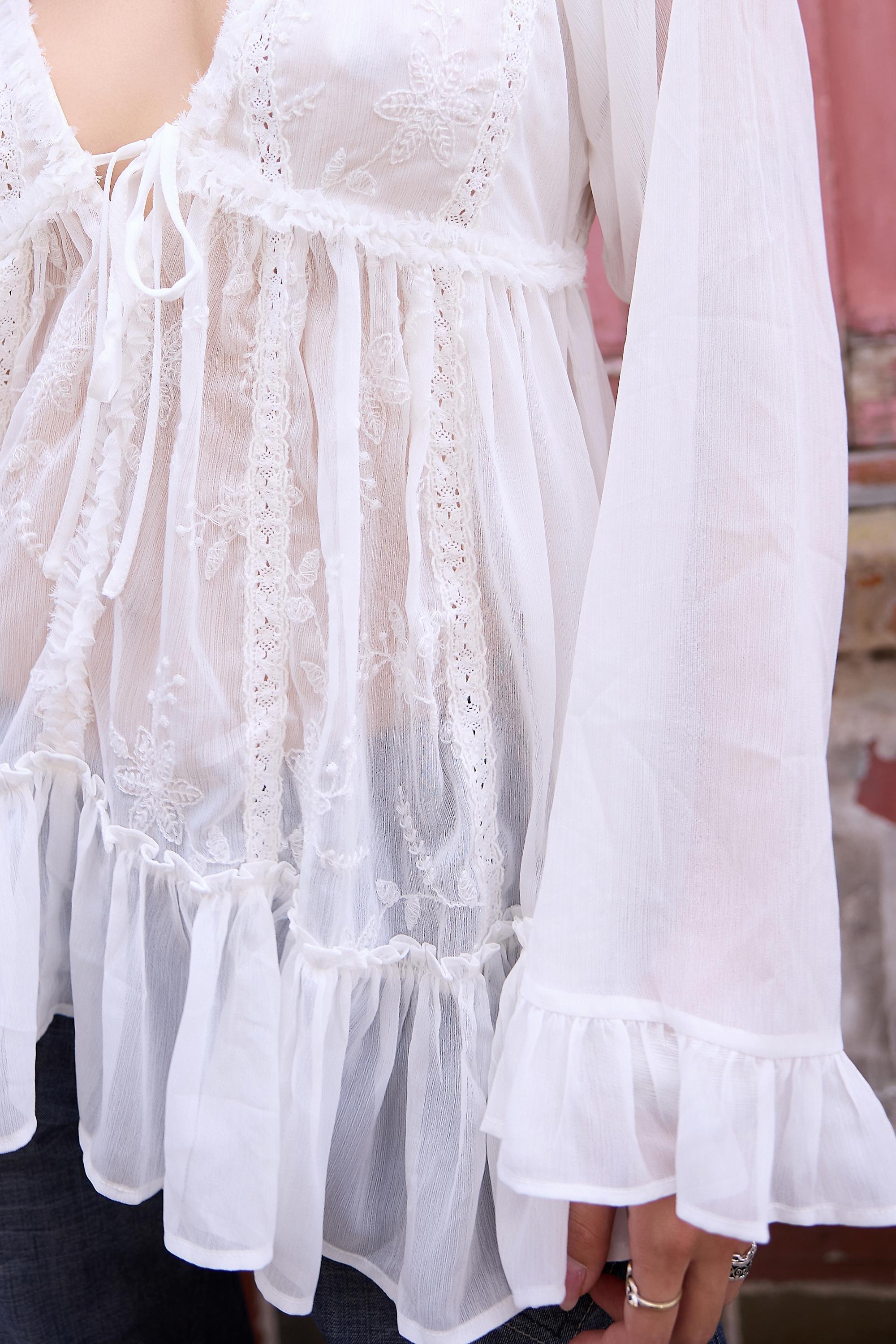 White Kimchi Blue Belle Chiffon Tunic, WHT, medium