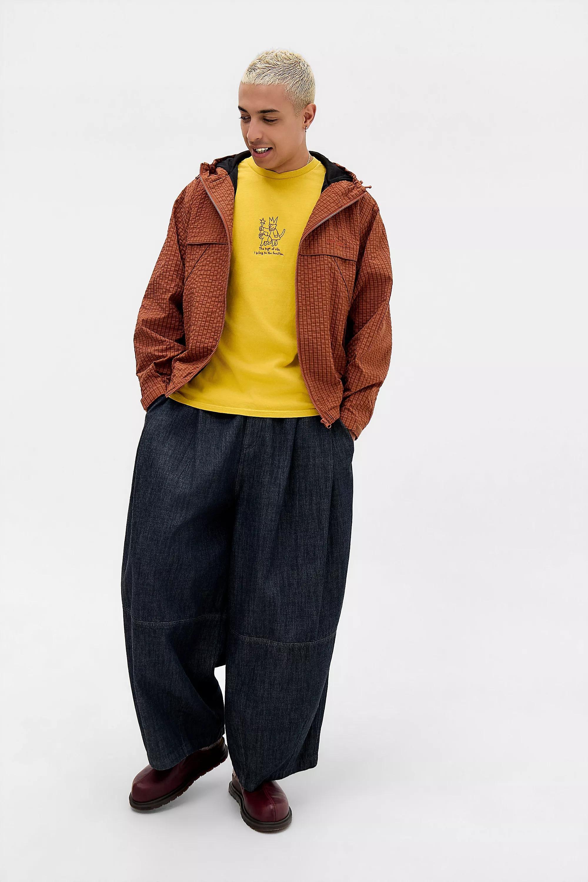 Yellow Uo Yellow Type Of Vibe Embroidered T-Shirt, YEL, medium