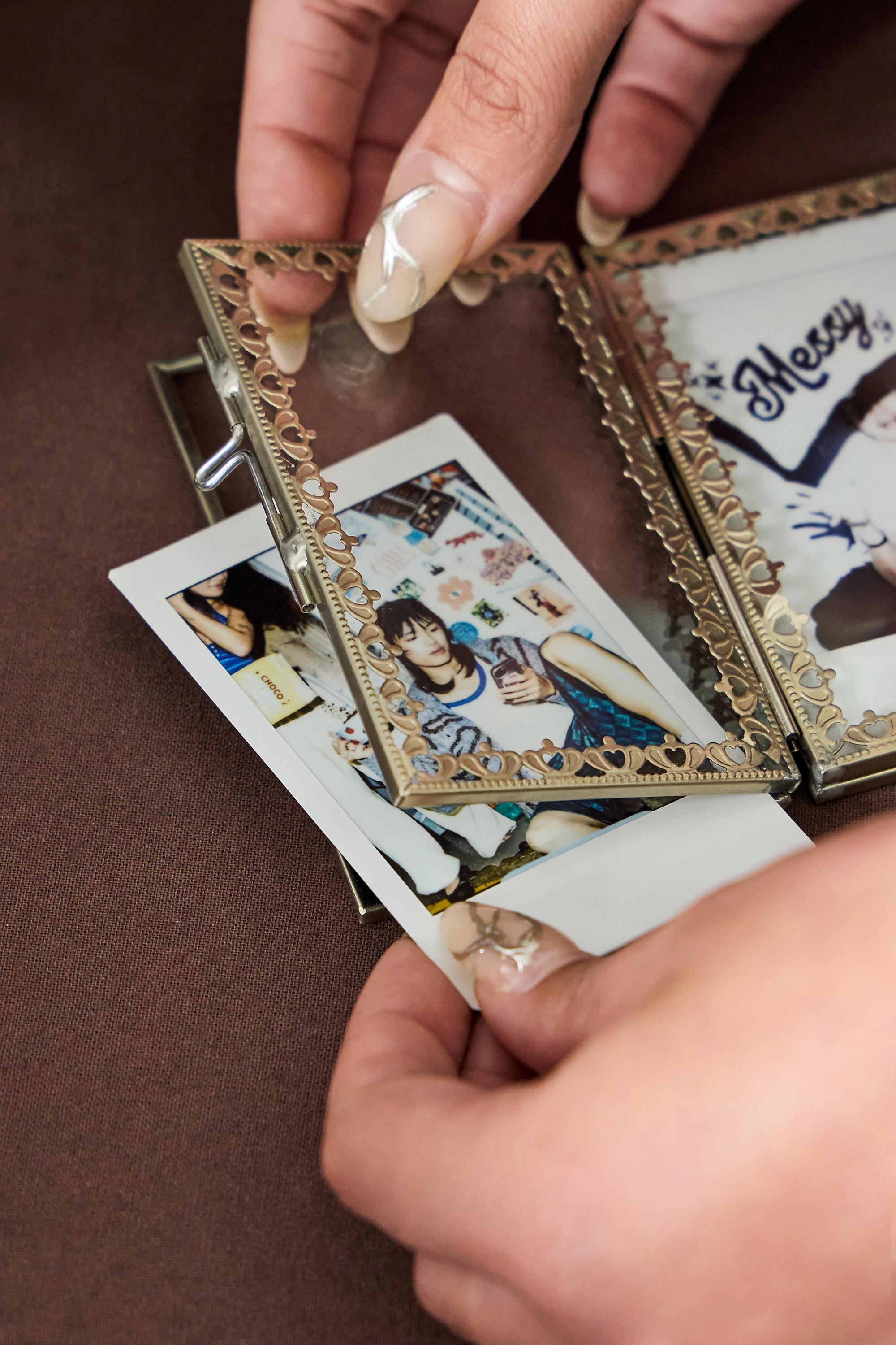 Silver Lizzie Crown 2-Frame Instax Mini Frame, SLVR, medium
