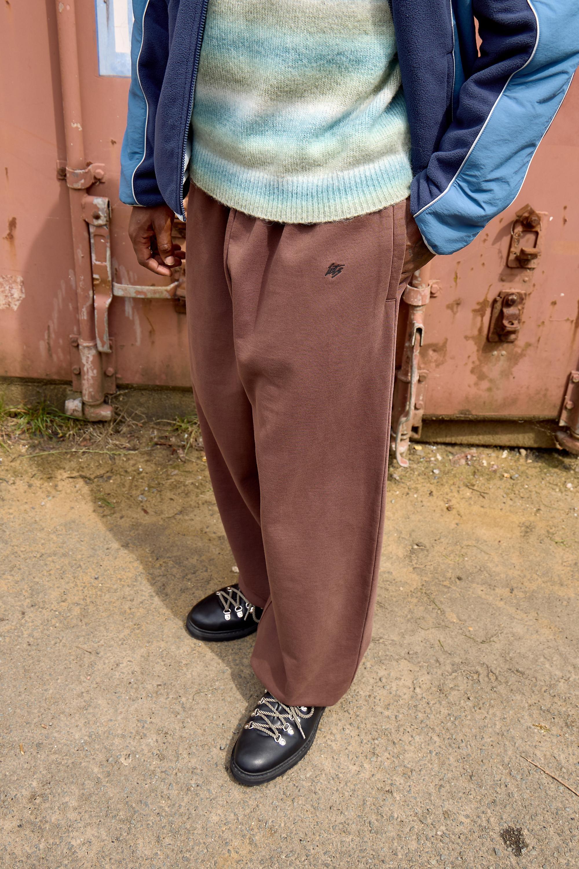 Urban Outfitters iets frans... Cuffed Baggy Joggers | Azadea UAE
