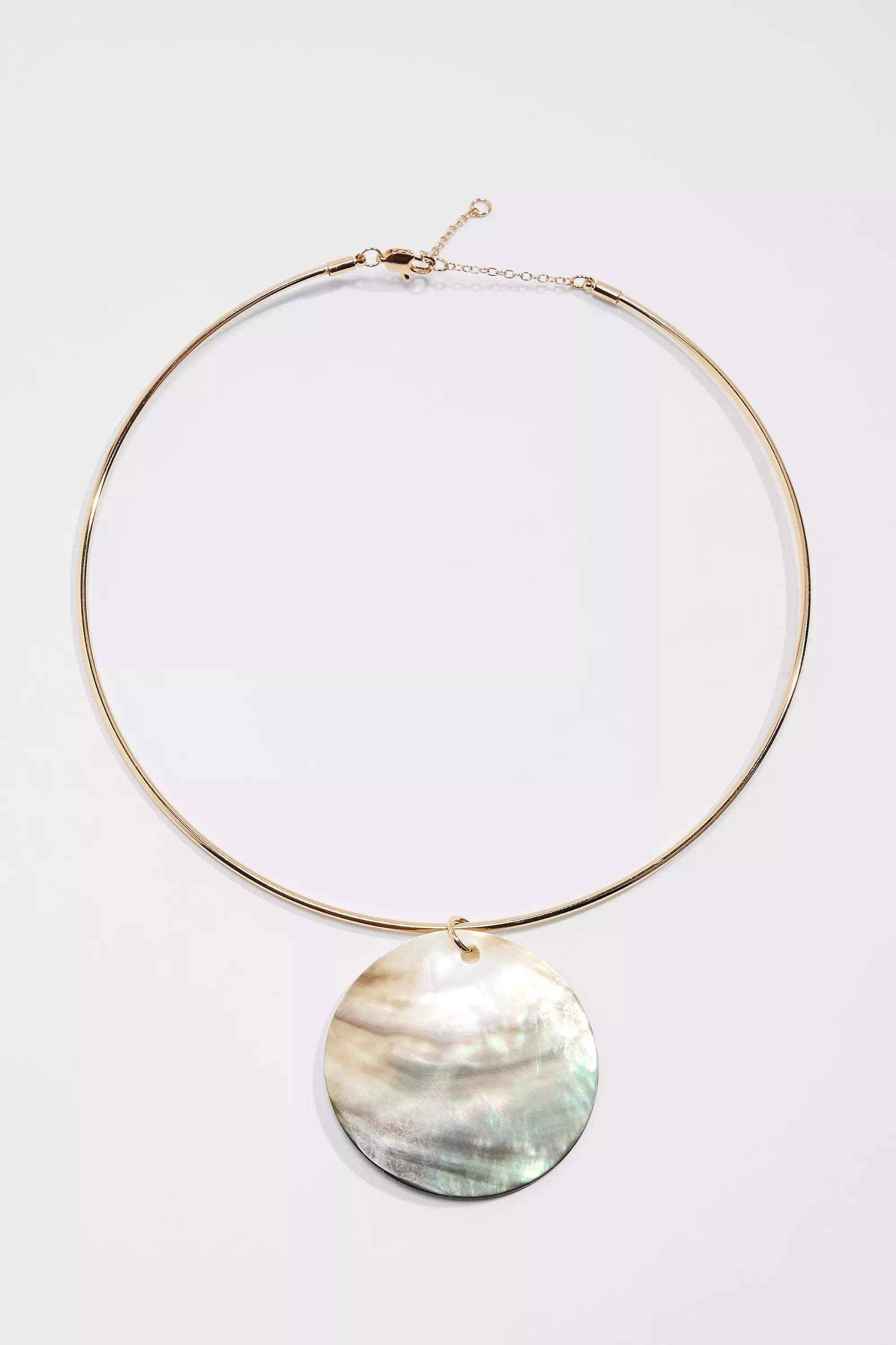 GOLD UO Shell Torque Choker Necklace, GOLD, medium
