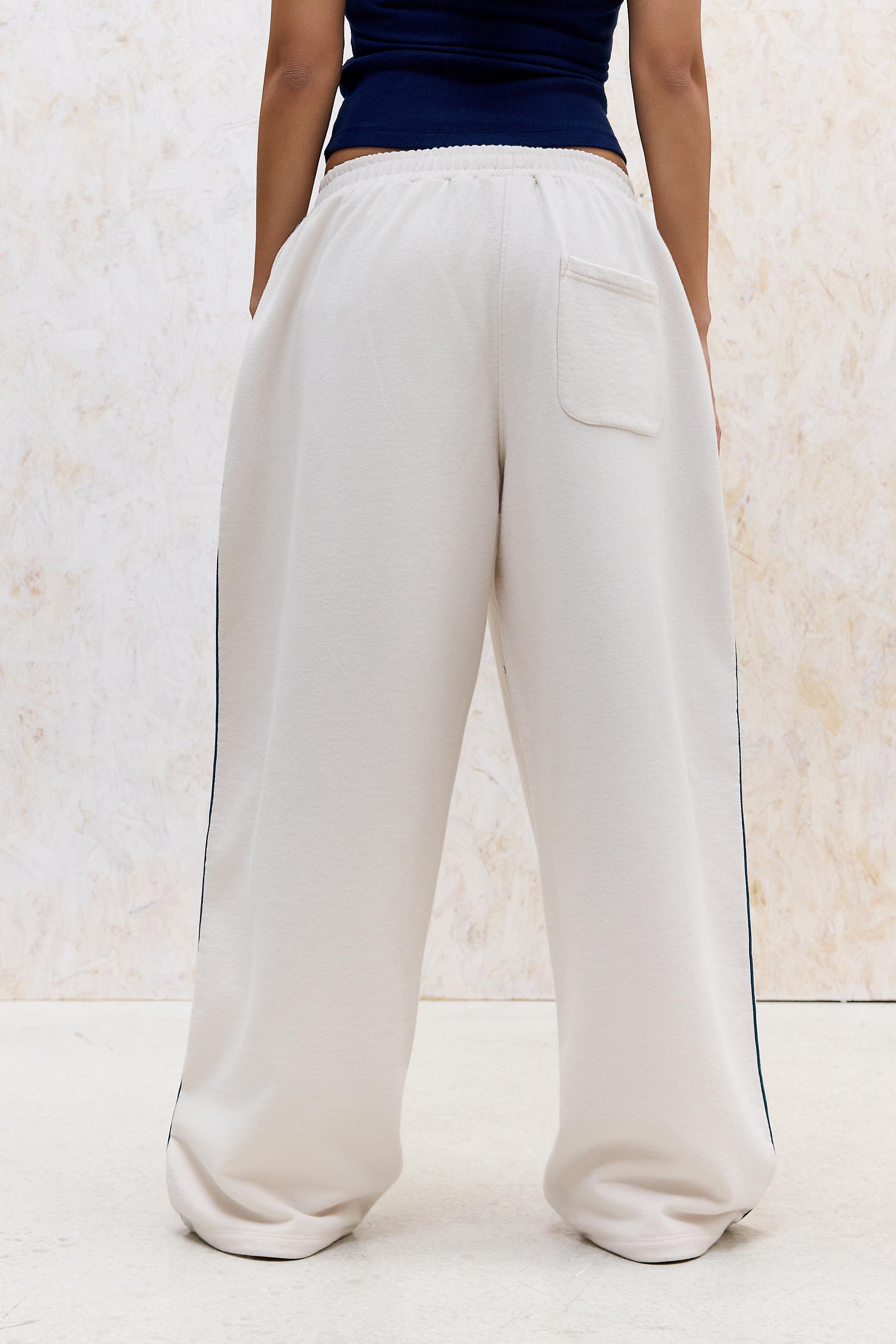 Beige iets frans... Cloud Harri Joggers, A301_0776, large image number 3