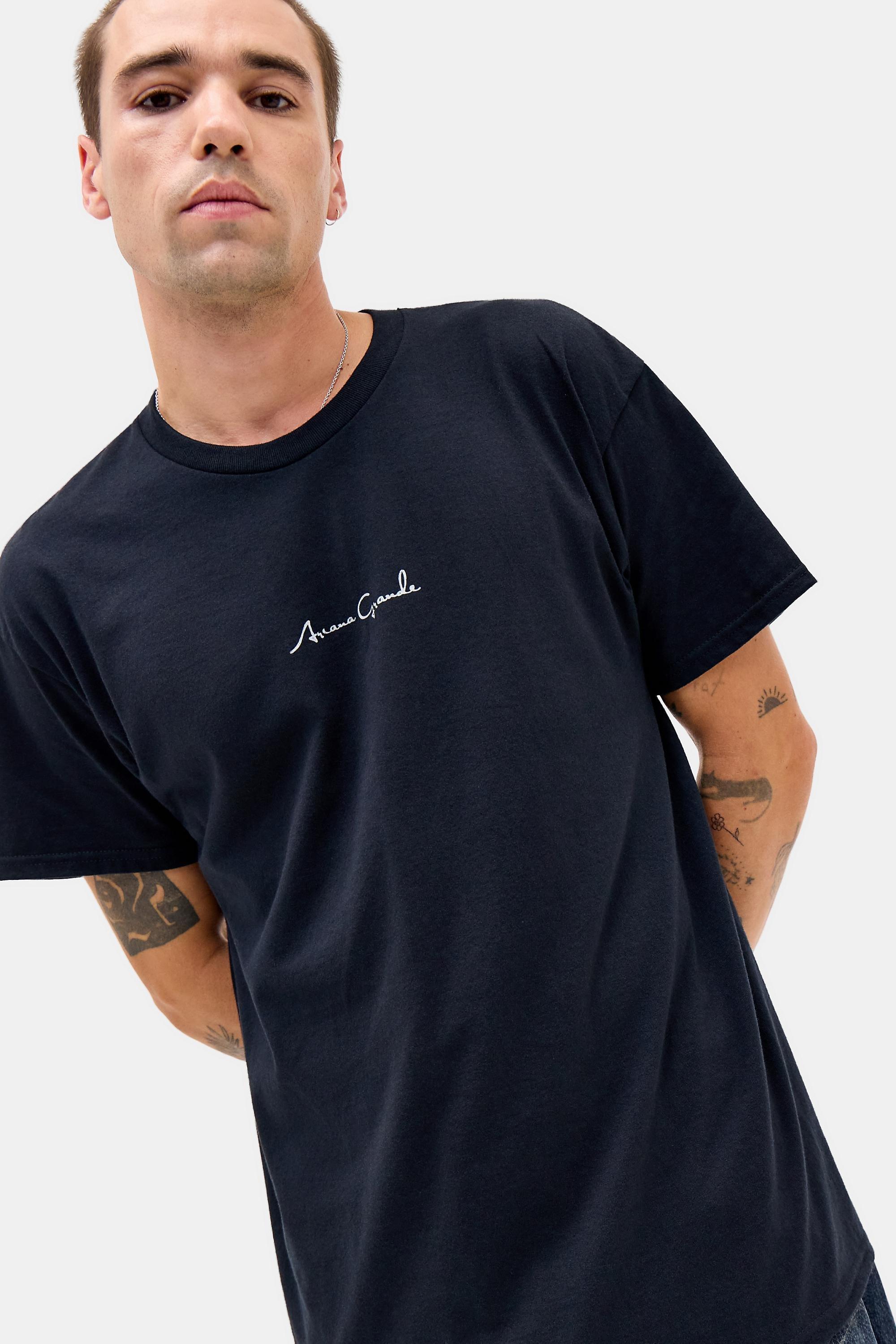 UO Ariana Grande T-Shirt, Black, BLK, medium