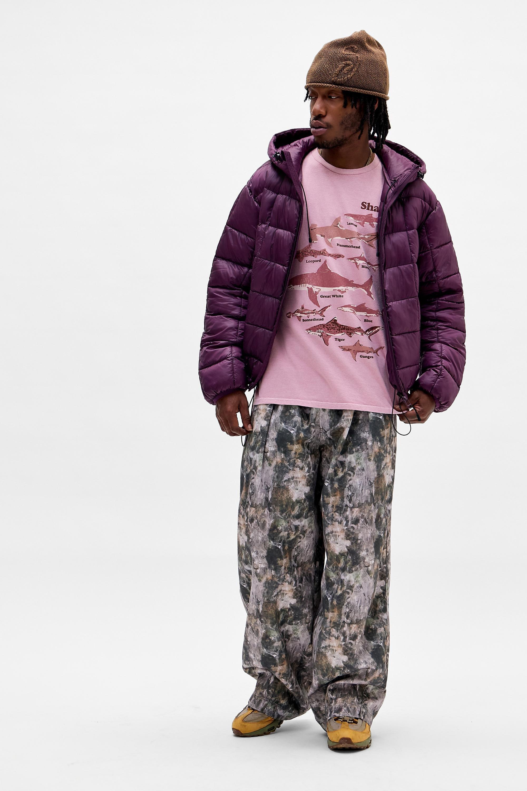 Urban Outfitters Uo Shark Chart Relaxed Graphict-Shirt, Pink | Azadea UAE