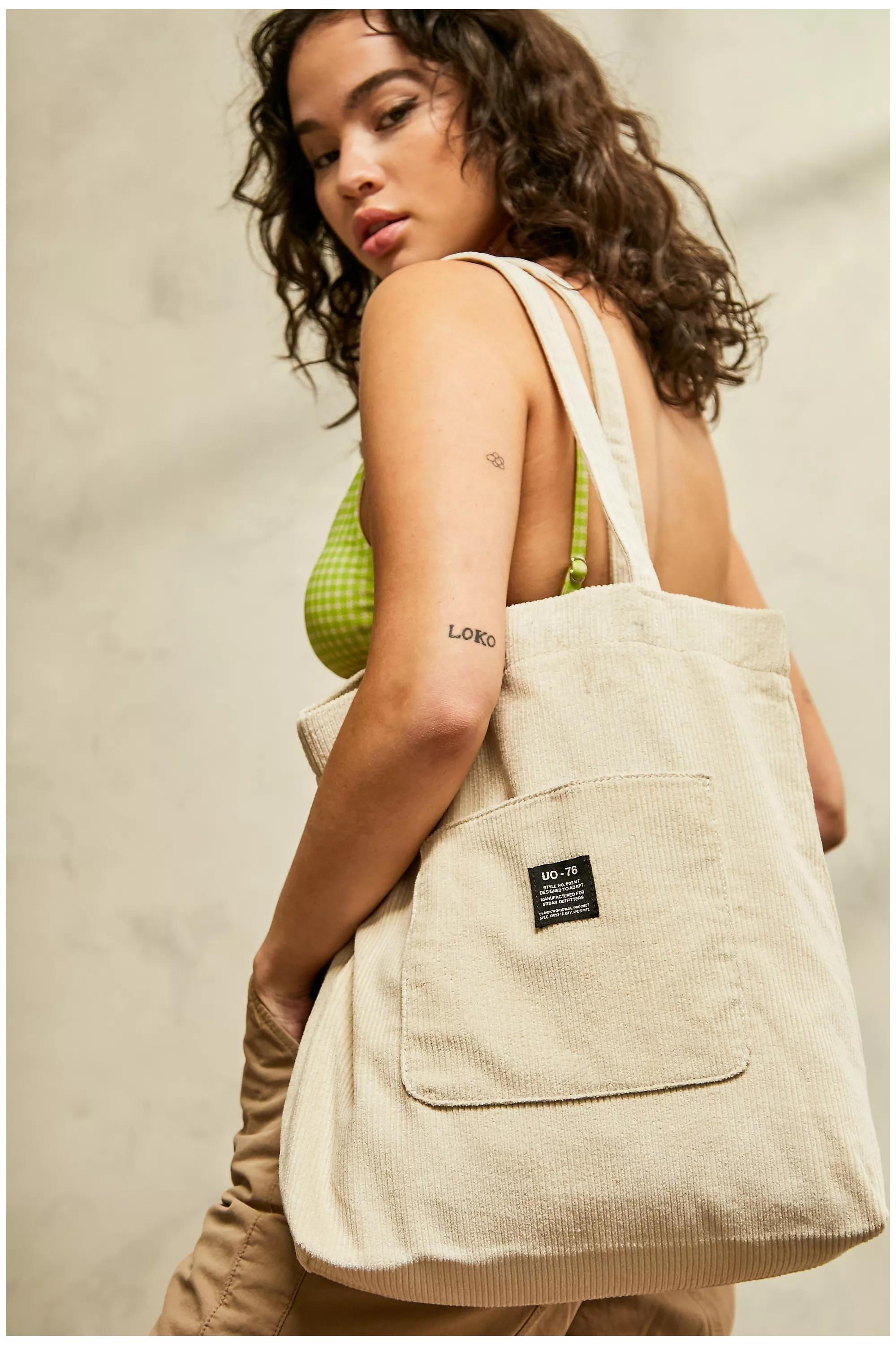 Ivory UO Corduroy Pocket Tote Bag, Women, IVRY, large image number 0