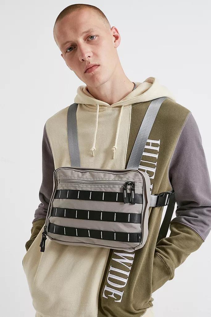 Grey UO Grey Chest Rig Pack, Men, , large image number 0