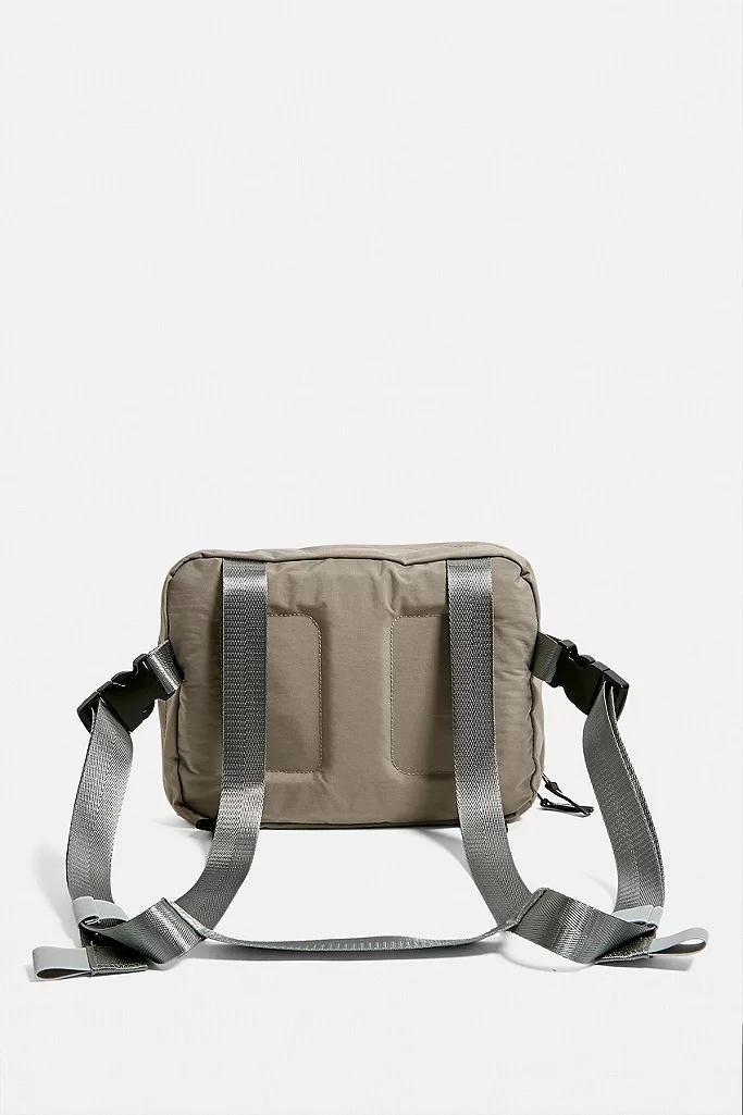 Grey UO Grey Chest Rig Pack, Men, , large image number 1