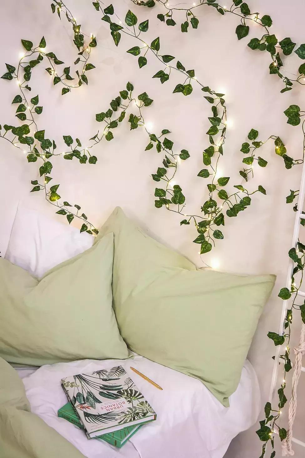 Green Kikkerland Ivy String Lights, , large image number 0
