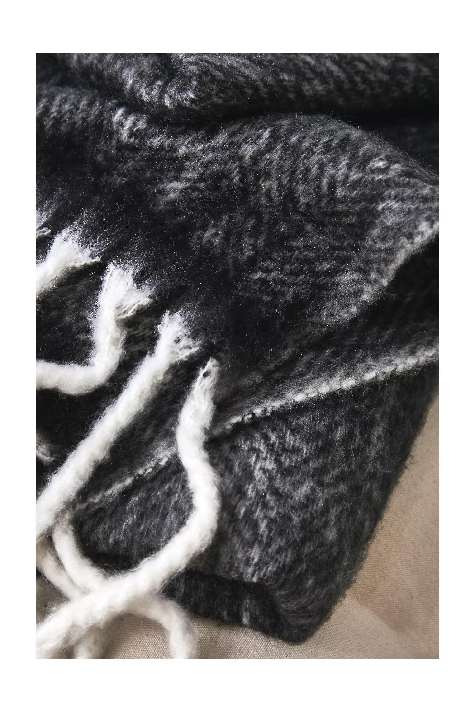 Black Cosy Throw Blanket, , large image number 1