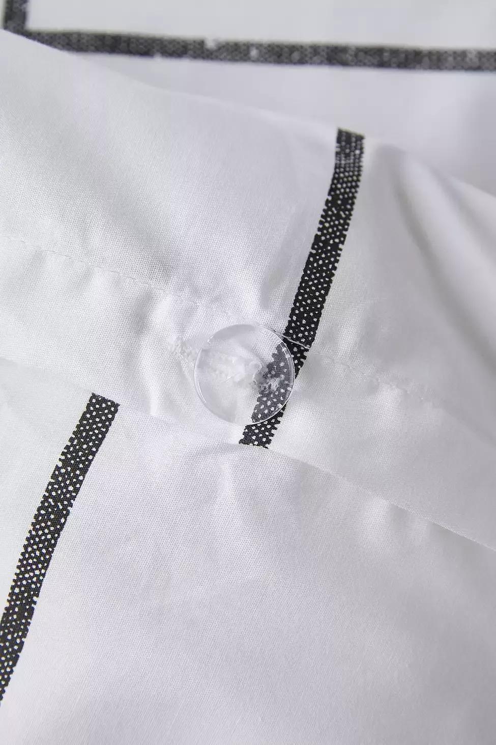 Black/White Distressed Checked Duvet Cover Set With Reusable Fabric Bag, , large image number 0