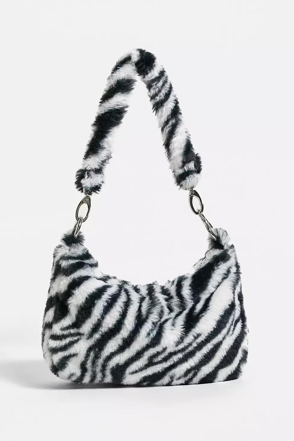 Black/White UO Faux Fur Shoulder Bag, Women, , large image number 3