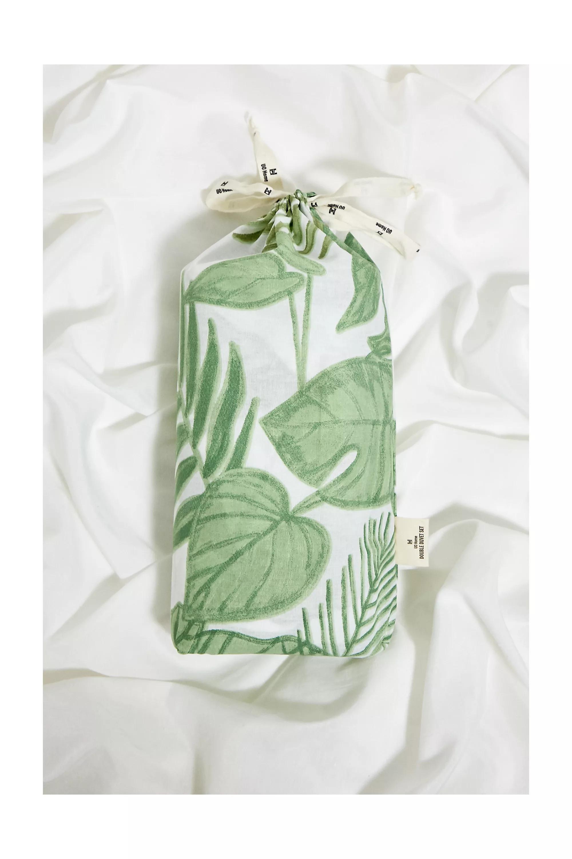 Green Raine Duvet Cover Set With Reusable Fabric Bag, , large image number 5