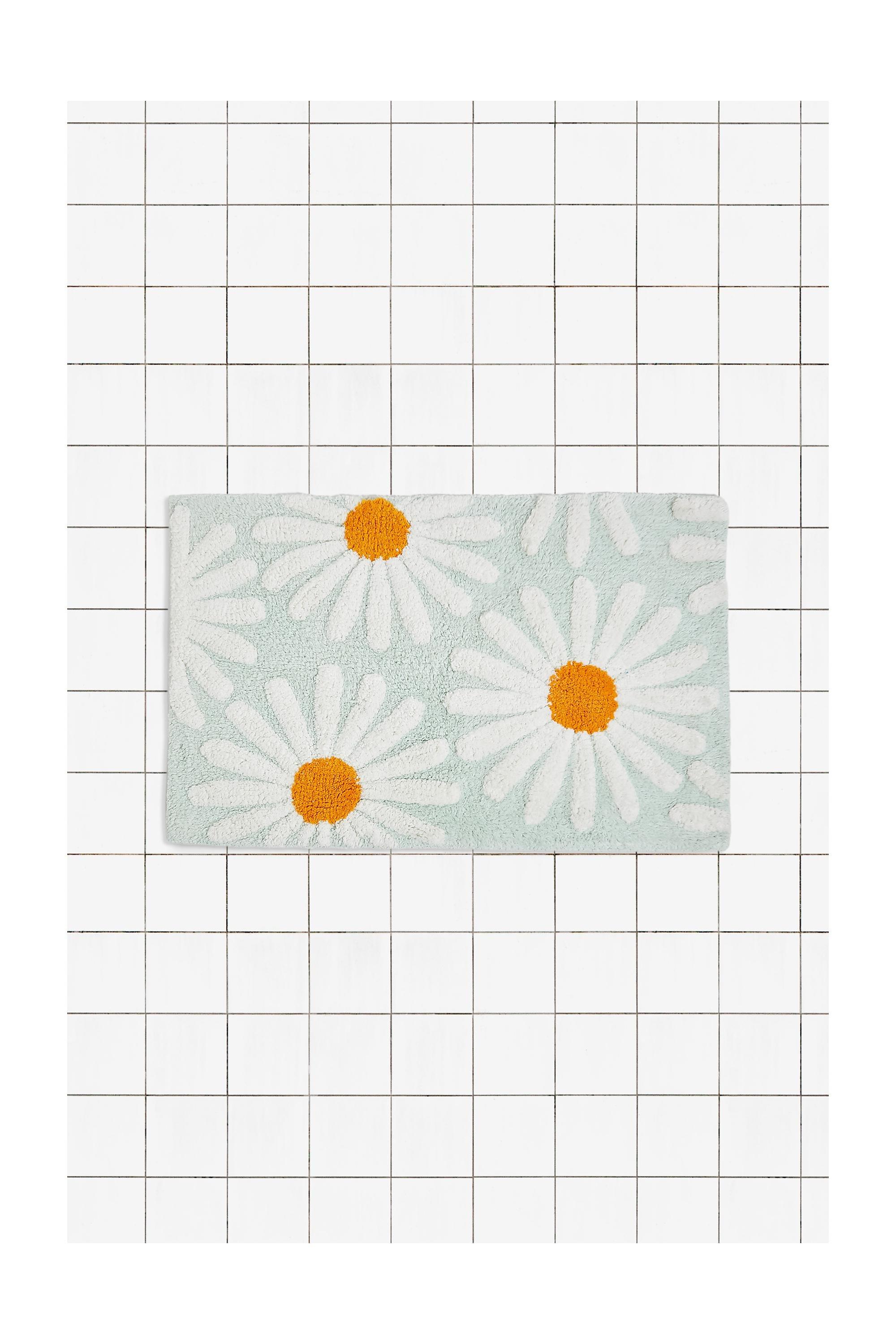 Grey Daisies Mint Tufted Bath Mat, , large image number 0