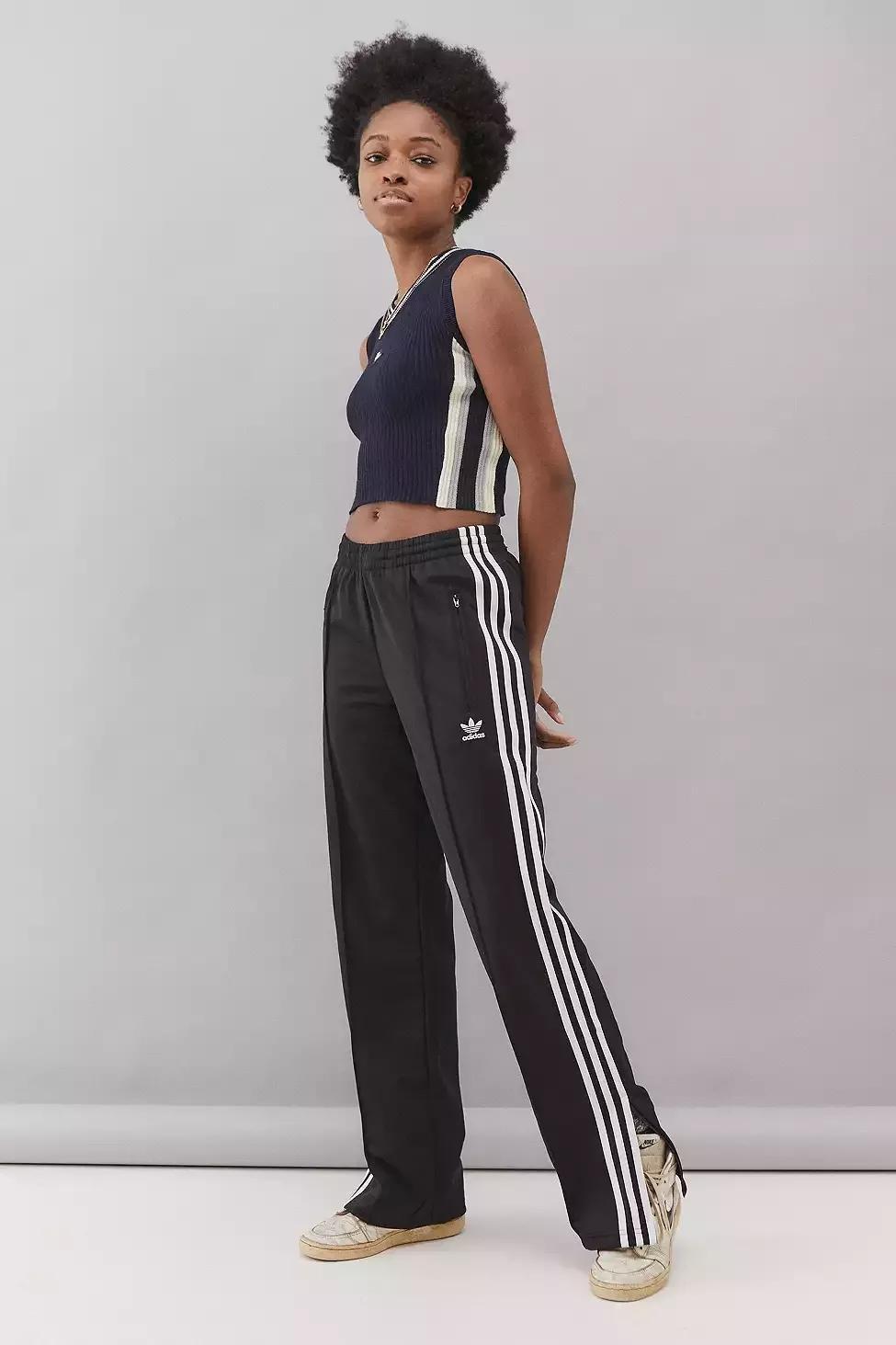 Adidas tracksuit 2024 urban outfitters