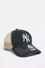 Urban Outfitters - Black '47 New York Yankees Trawler Trucker Hat