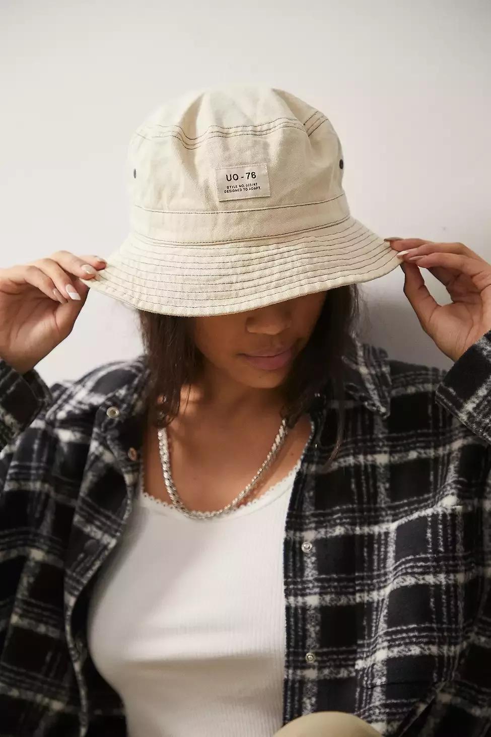 Creme UO Stitched Canvas Bucket Hat, Women, , large image number 1