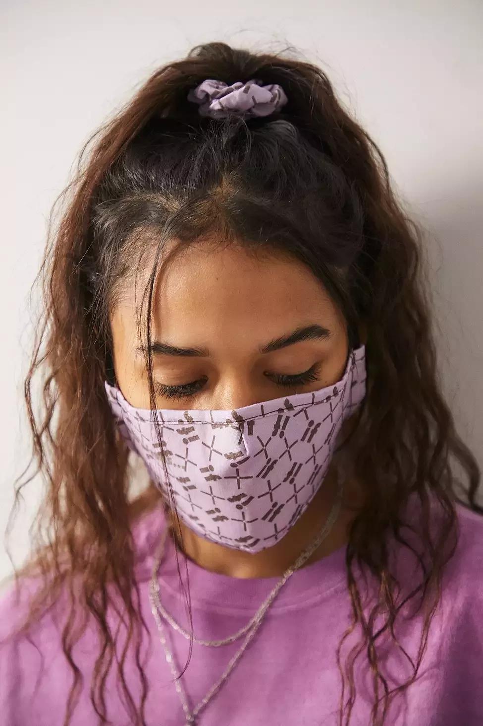 Lilac iets frans... Monogram Face Mask And Scrunchie Set, Women, , large image number 0
