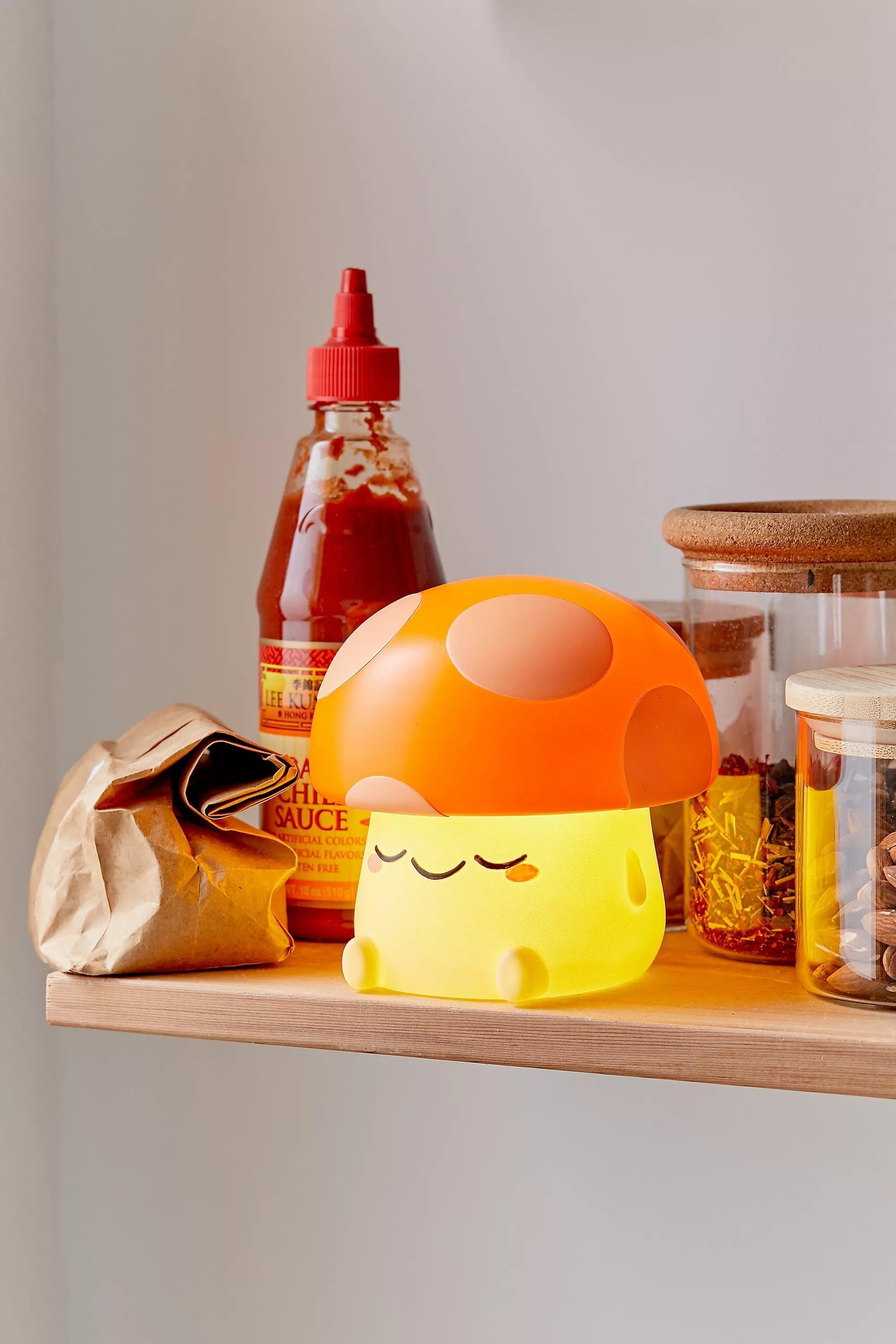 ASSORT Smoko Kai Mushroom Lamp, , large image number 0