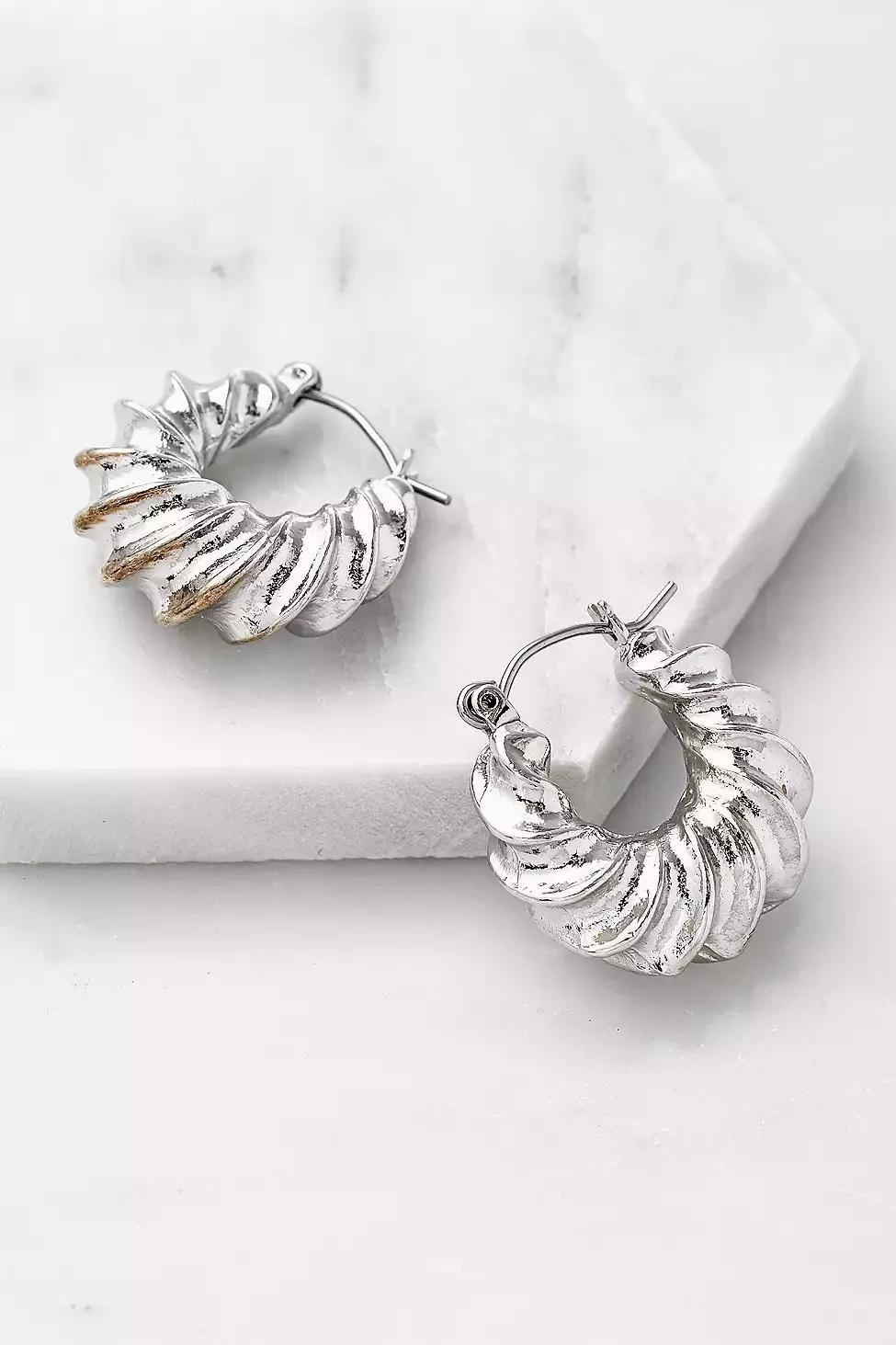 Silver UO New Everyday Hoop Earrings, Women, , large image number 1
