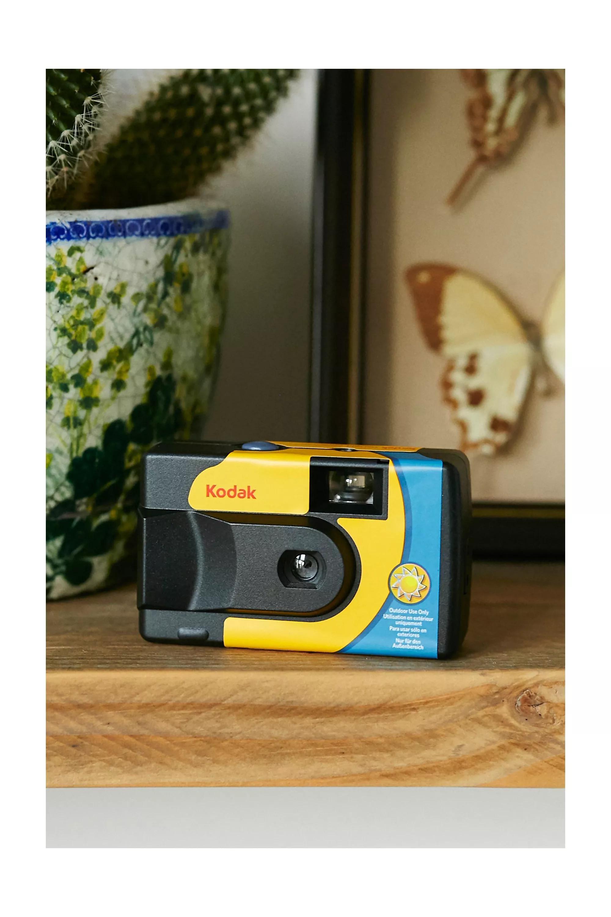 Assorted Kodak Daylight Disposable Camera, , large image number 0