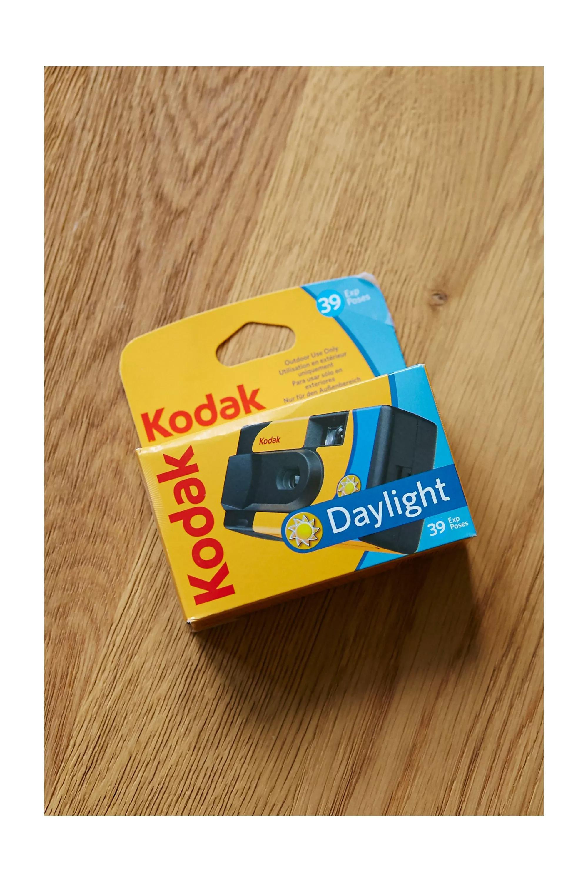 Assorted Kodak Daylight Disposable Camera, , large image number 1