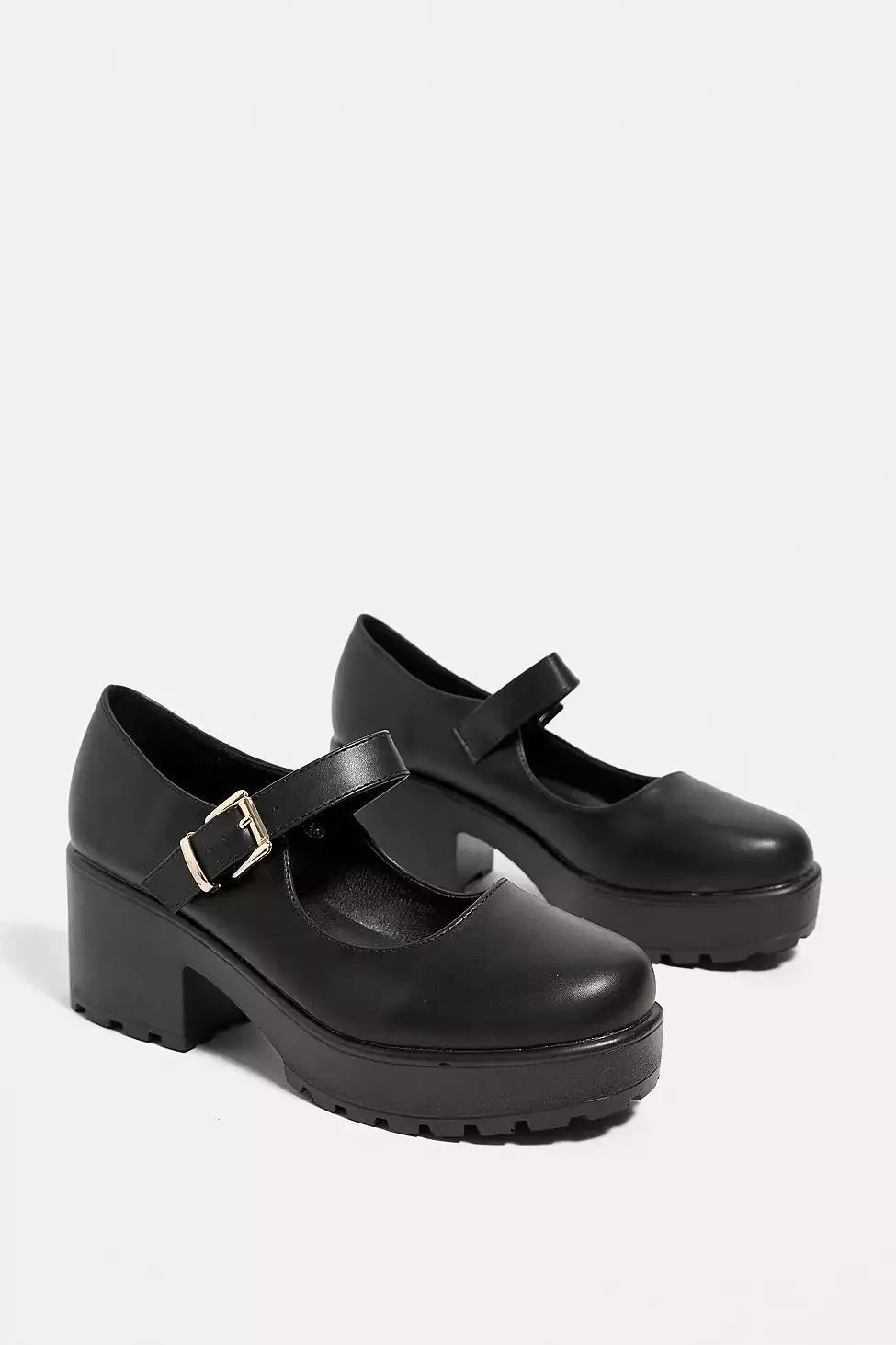 Urban outfitters best sale mary janes