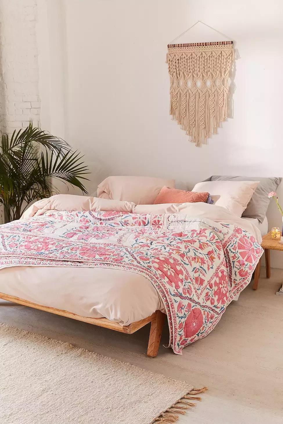 Pink Saski Suzani Medallion Quilt, , large image number 0