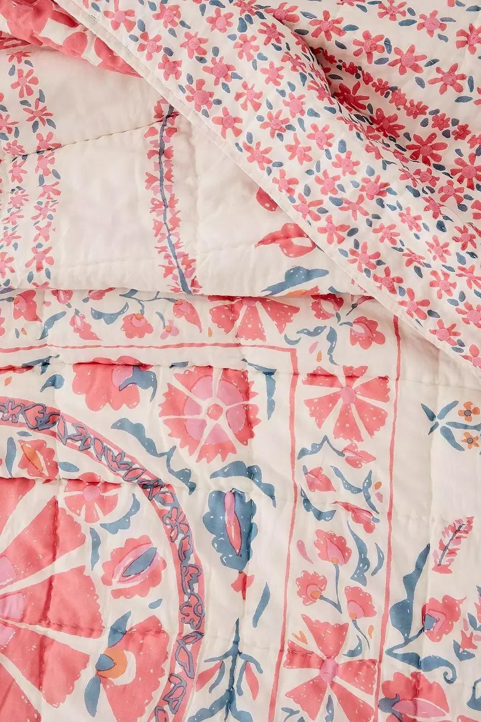 Pink Saski Suzani Medallion Quilt, , large image number 4