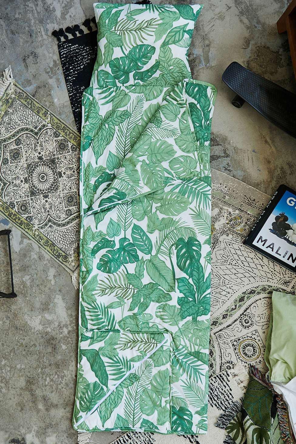 Green Raine Sleeping Bag, , large image number 1