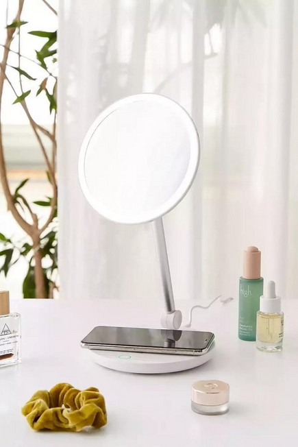 Urban Outfitters - WHT Wireless Charging Hub LED Vanity Mirror