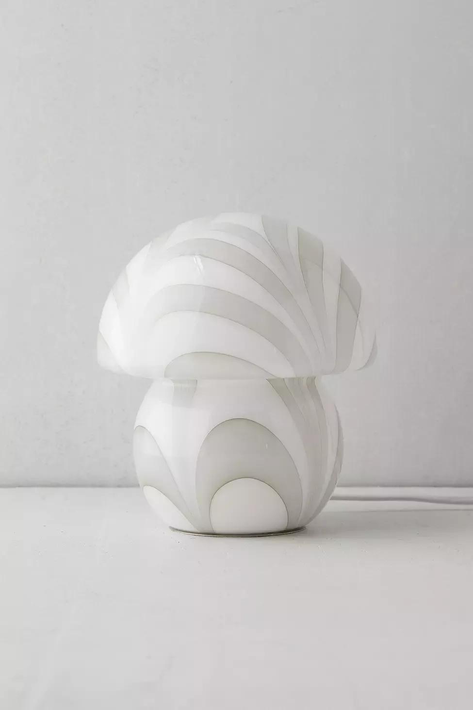 WHT Alice Cream Glass Table Lamp, , large image number 2