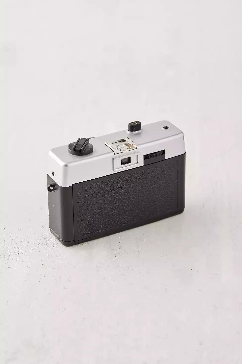 BLK Holga UO Exclusive 135BC 35mm Black & Silver Camera, , large image number 3