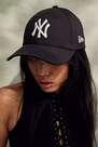 Urban Outfitters - BLK New Era 9FORTY NY Yankees Baseball Cap