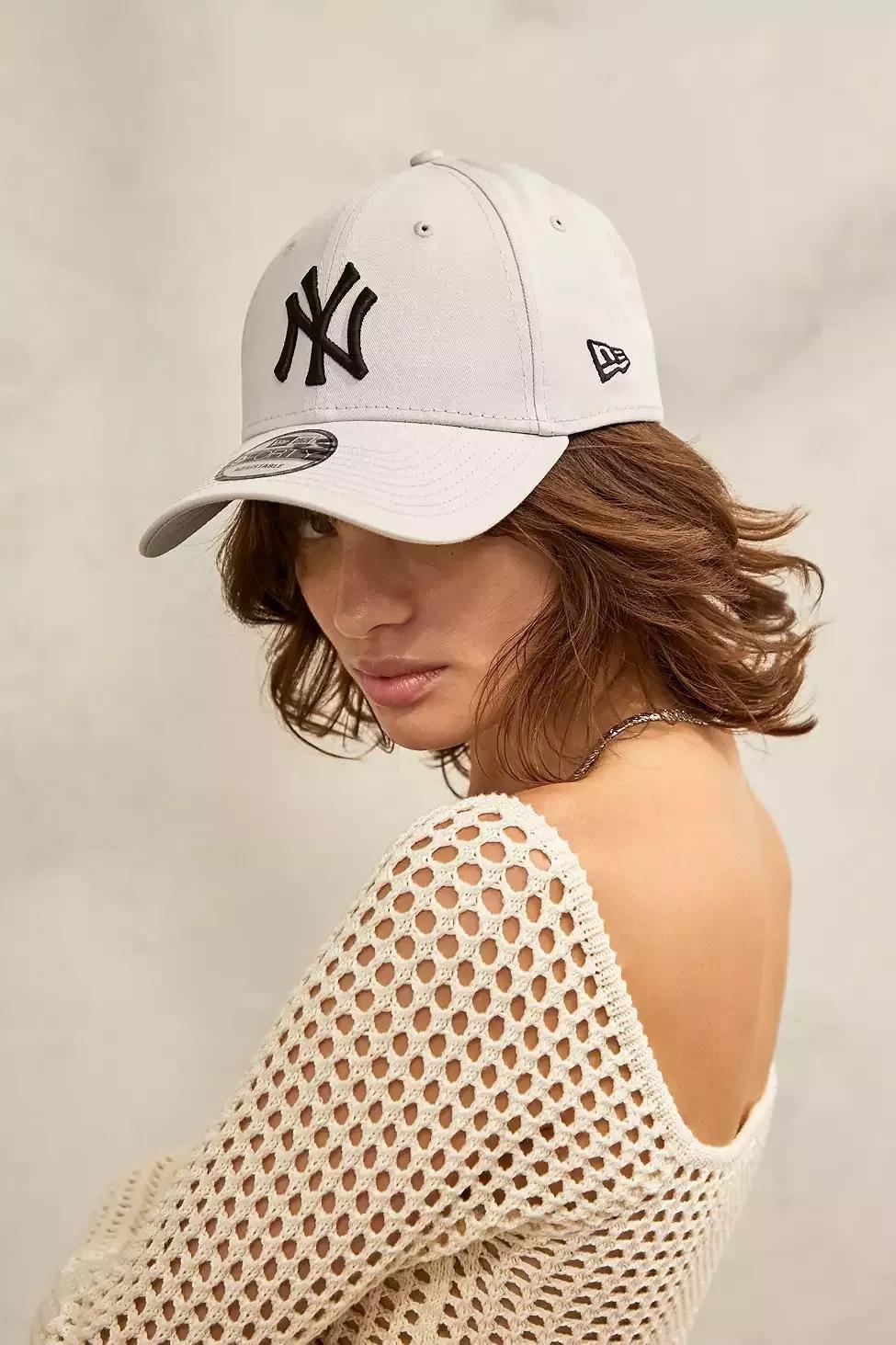 NEUTR New Era 9FORTY NY Yankees Baseball Cap, , large image number 0