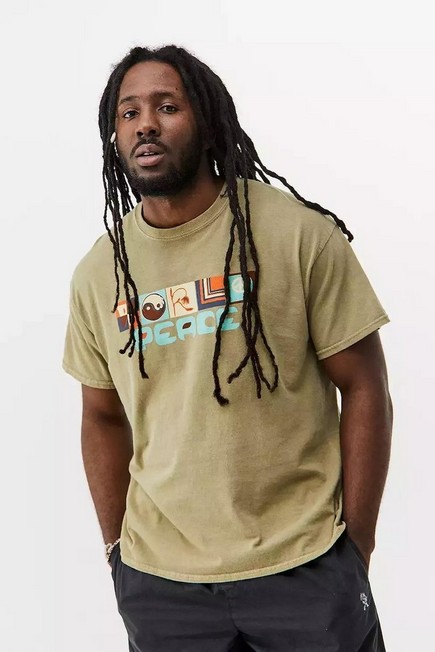 Urban Outfitters - Green UO Sage World Peace T-Shirt