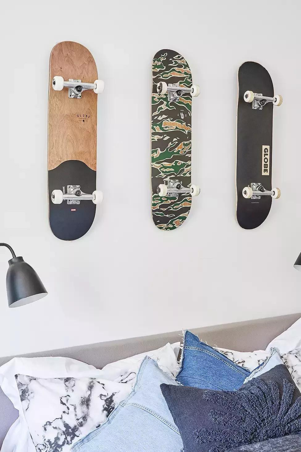 Black Globe Deck 8.125 Inch Skateboard, BLK, large image number 1