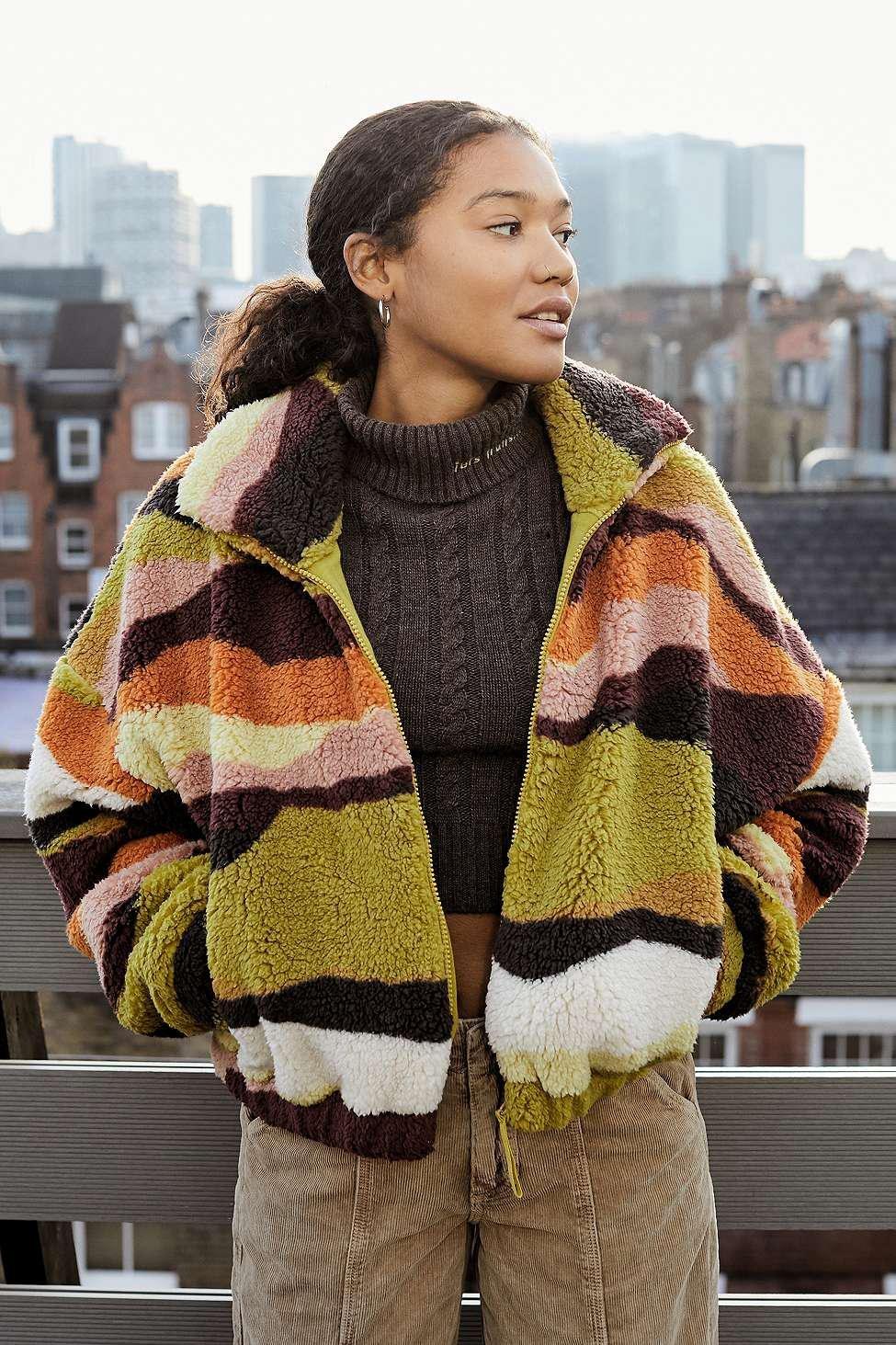 Urban Outfitters Green UO Olivia Landscape Print Cozy Sherpa Jacket