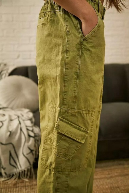 Urban Outfitters GRN BDG Y2K Low Rise Cargo Trousers