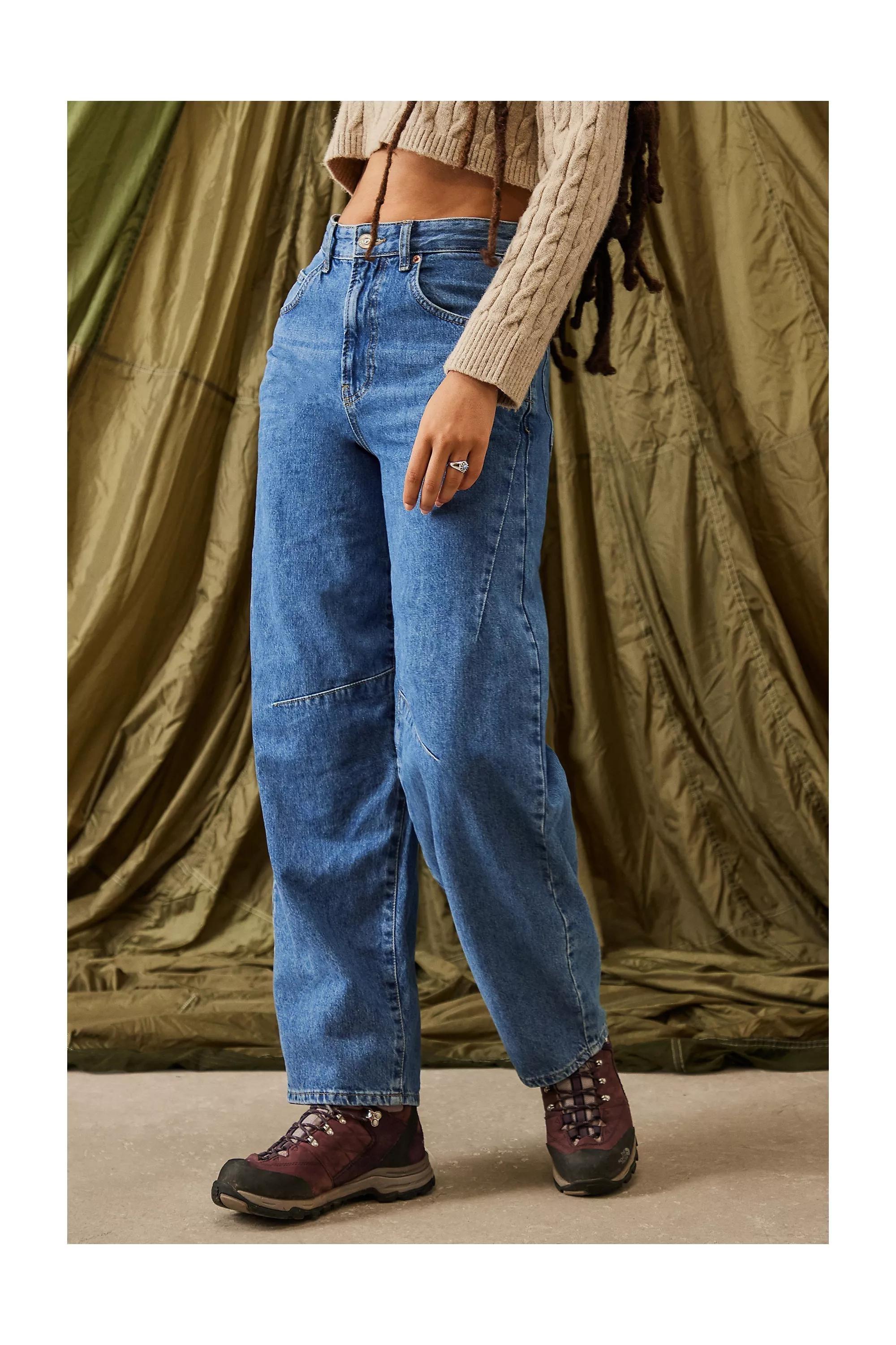 Blue Bdg Vintage Logan Boyfriend Jeans, VINTAGE DENIM MEDIUM, large image number 1