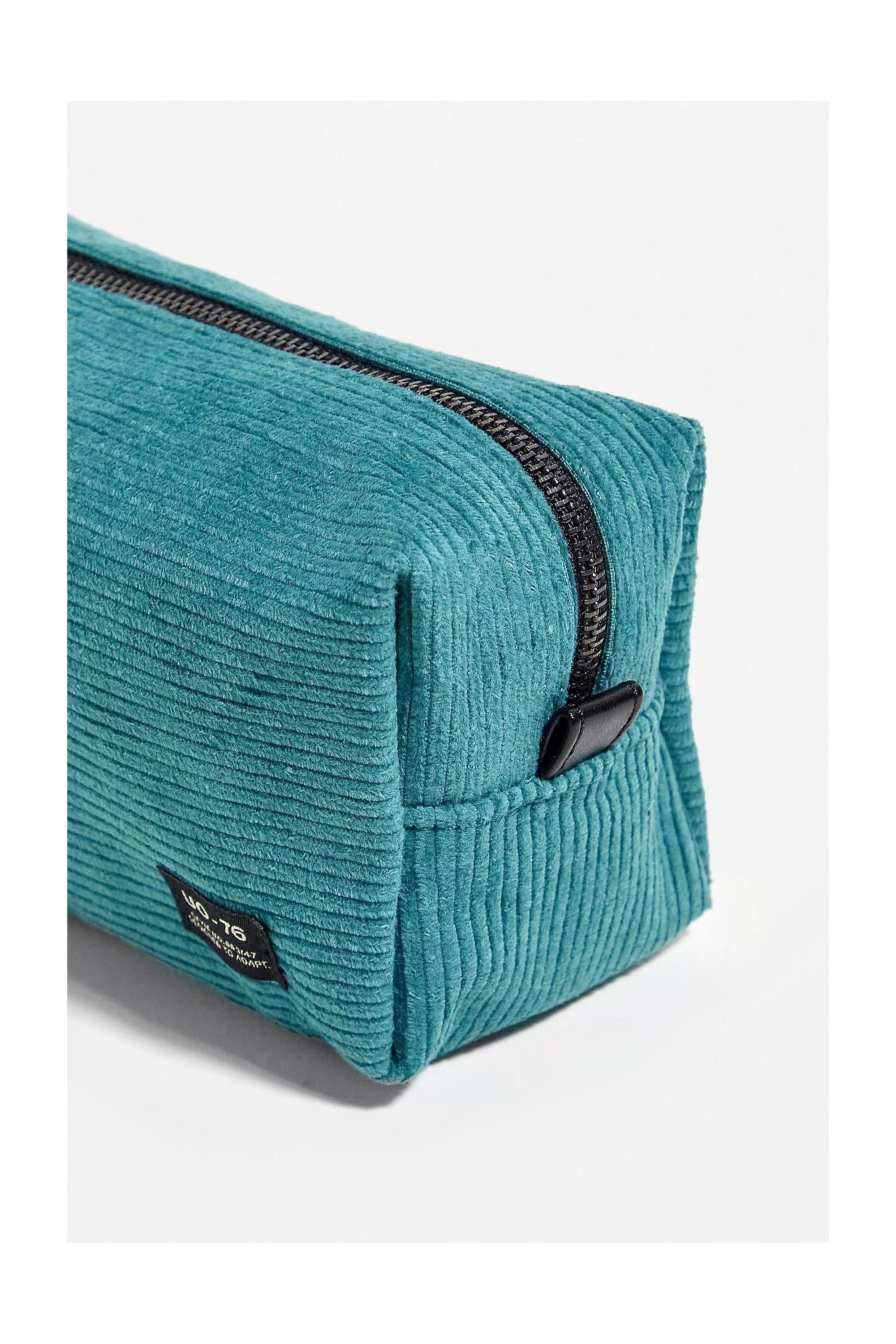 TURQ D UO Core Corduroy Makeup Bag, , large image number 3