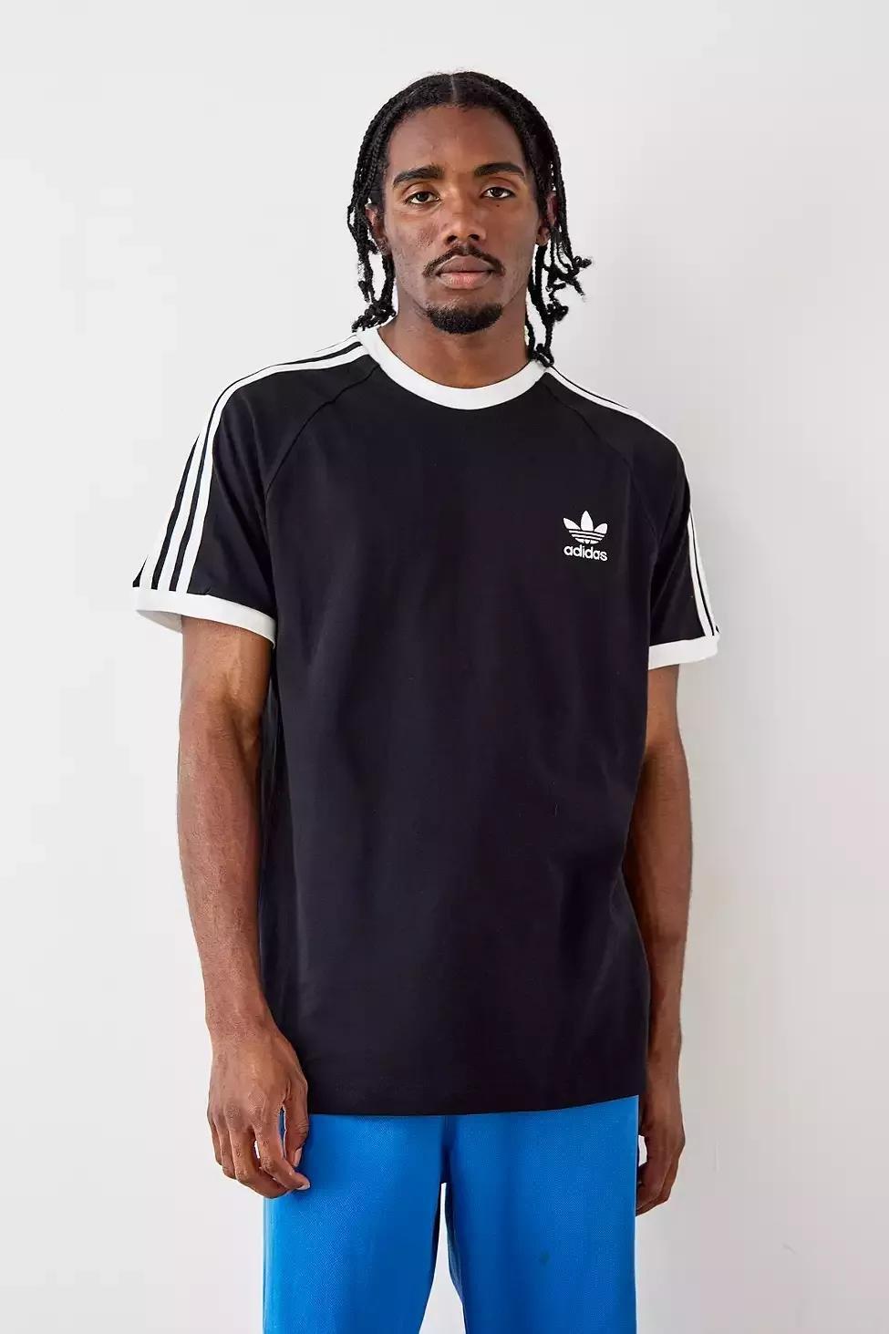 Adidas black three 2024 stripe t shirt