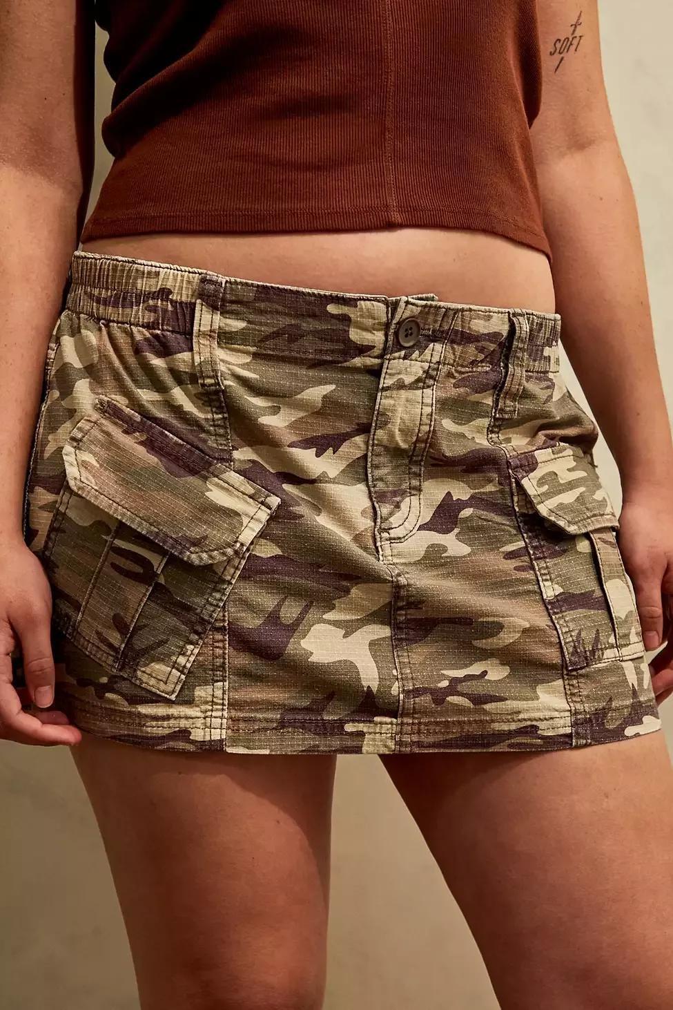 Camo cargo outlet skirt