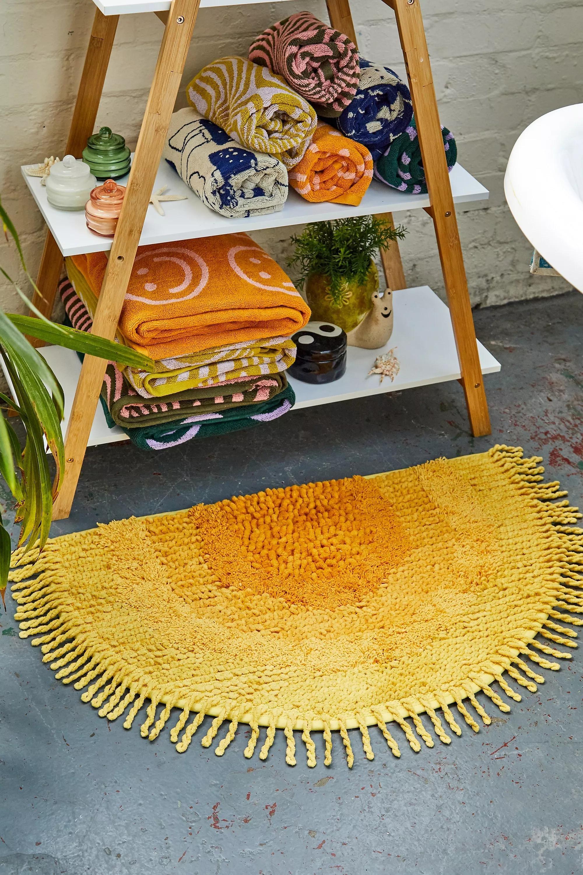 YEL Evanna Sunshine Bath Mat, , large image number 0